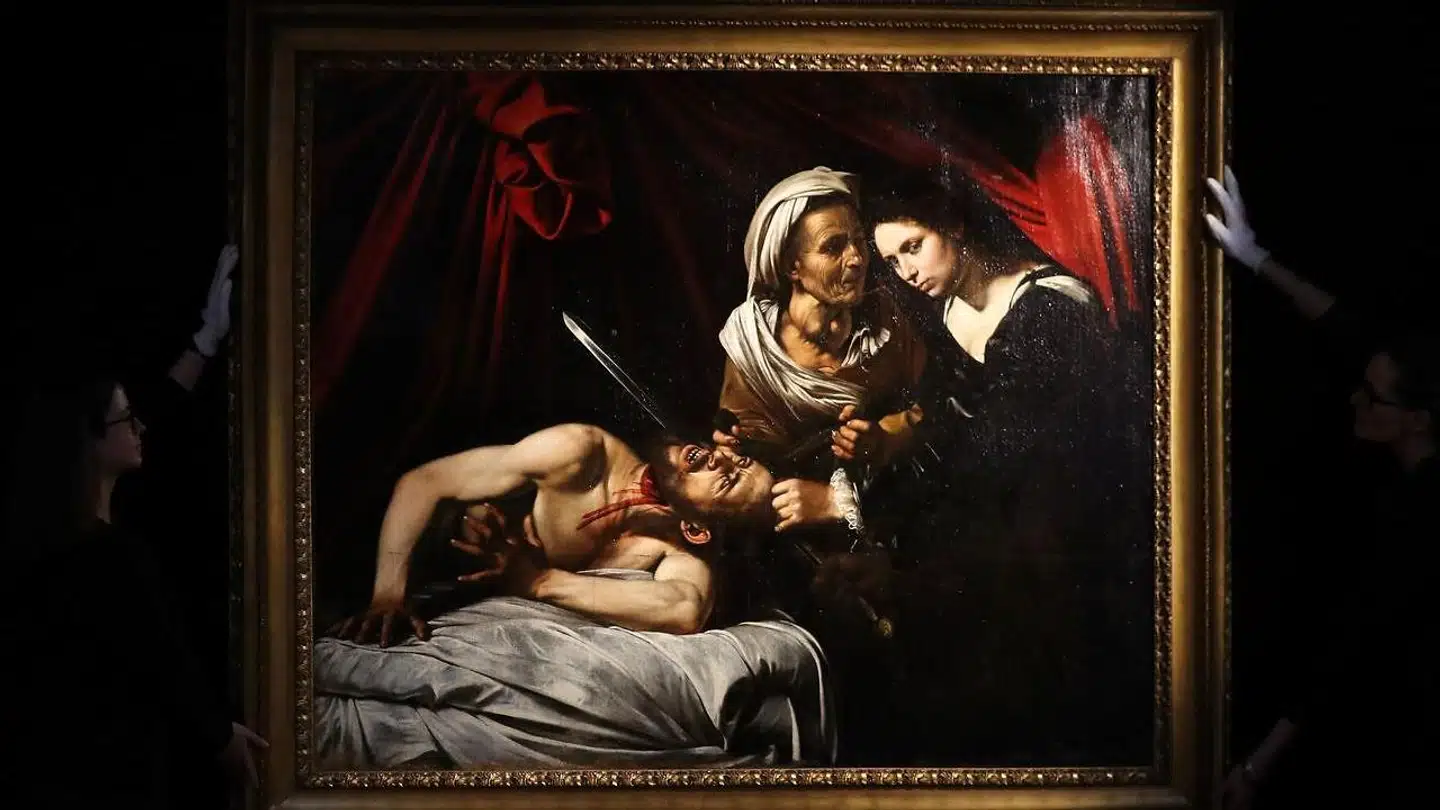 »Judith halshugger Holofernes« vises frem i London, februar 2019. Foto: Daniel Lea-Olivas/Scanpix