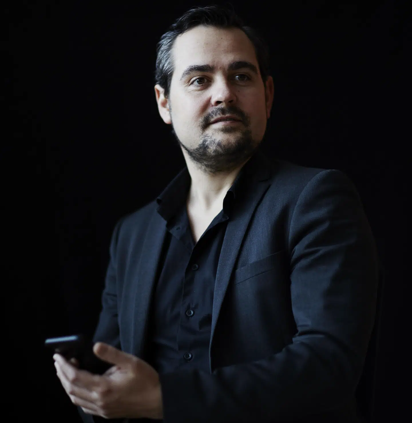 Kasper Lyhr, CEO i First Agenda, har sammen med medstifter Morten Ditmer udviklet en mødeplatform, der klarer mødereferater automatisk.