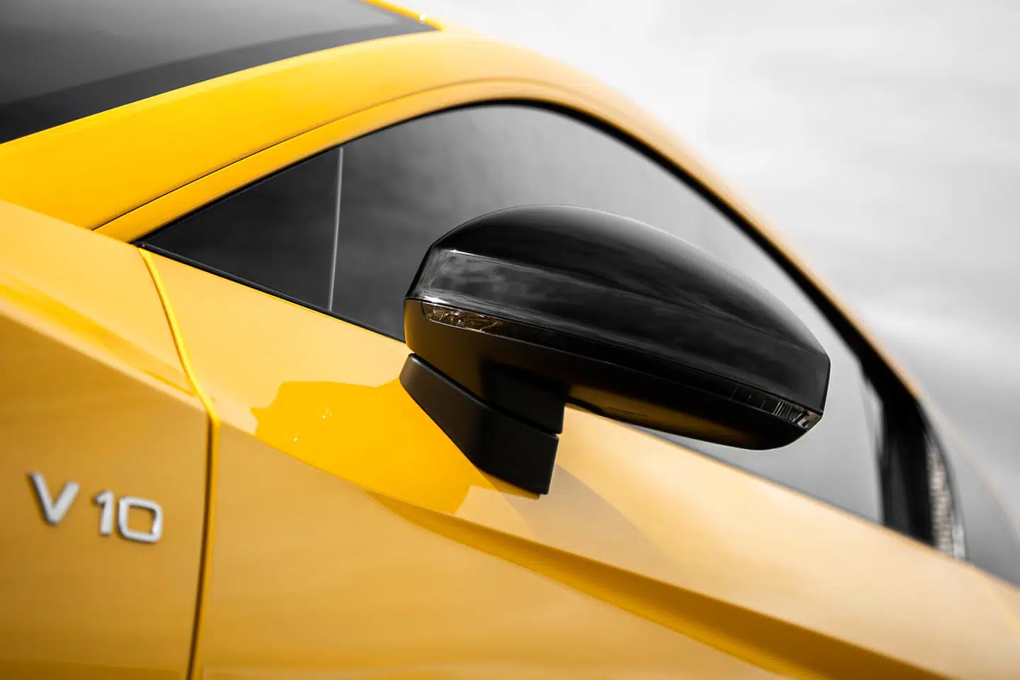 Det bliver formentlig sidste gang, vi ser V10-skiltet på forskærmen af en Audi.