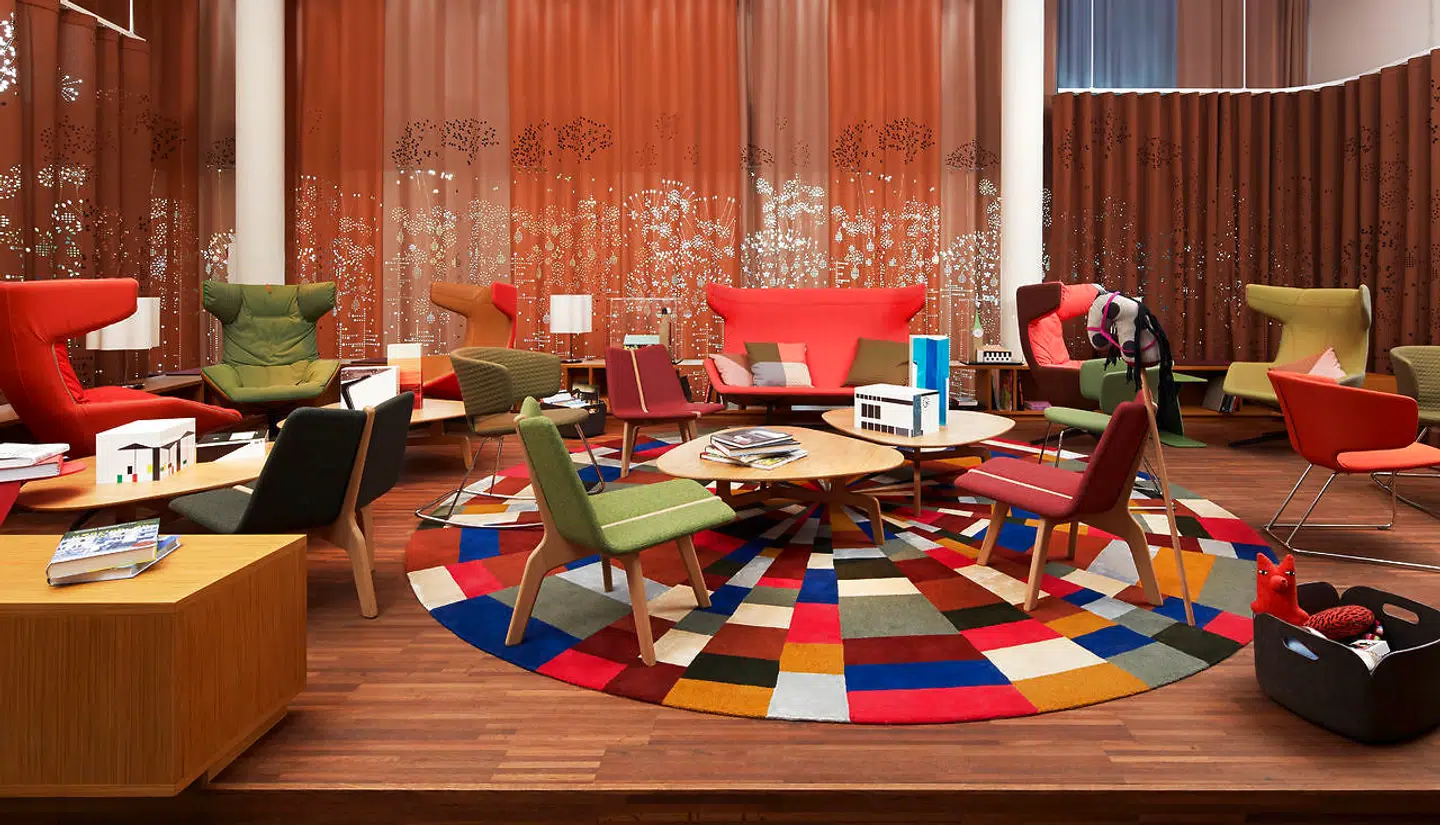 Opholdsstue på 25hours Hotel Zurich West.