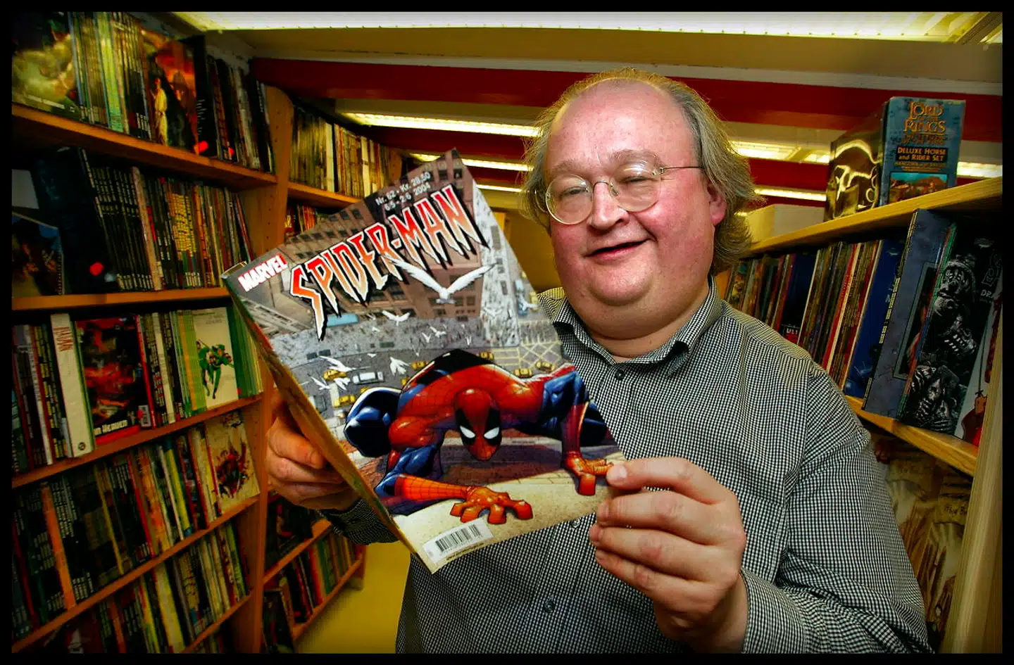 Morten Søndergaard, med kælenavnet »Marvel-Morten« arbejdede i Fantask indtil for nylig, var sideløbende oversætter af tegneseriebladet »Spiderman«.