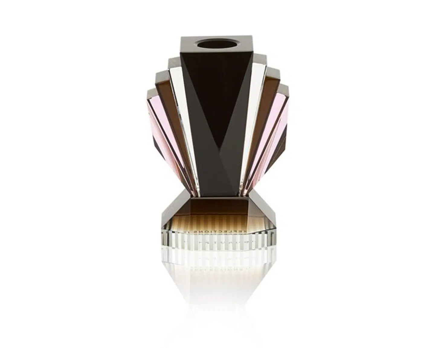 Julie Hugauas eget design: Brooklyn-vase fra Reflections Copenhagen, 1.300 kr.