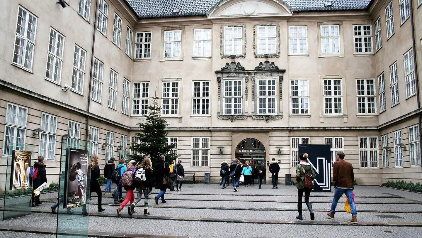 »At drive museum er stadig kronen på værket, det er det vigtigste, men mediehuset bliver en måde at redefinere vores rolle på,« siger Jakob Frische, .der er leder af Kommunikation, Markedsføring og Digital Formidling på Danmarks største kulturhistoriske museum.