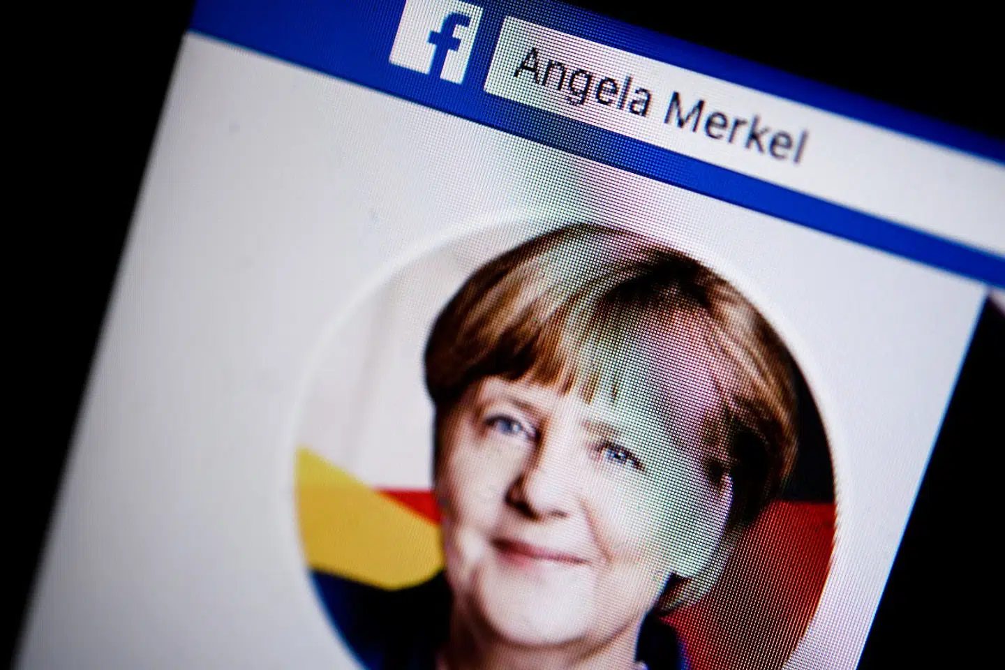 Kansler Merkel har været ved magten i 13 år. Ikke mindst siden flygtningekrisen og det dårlige forbundsdagsvalg har der været debat om, hvor længe hun kan blive siddende. Debatten tog ny fart fredag.