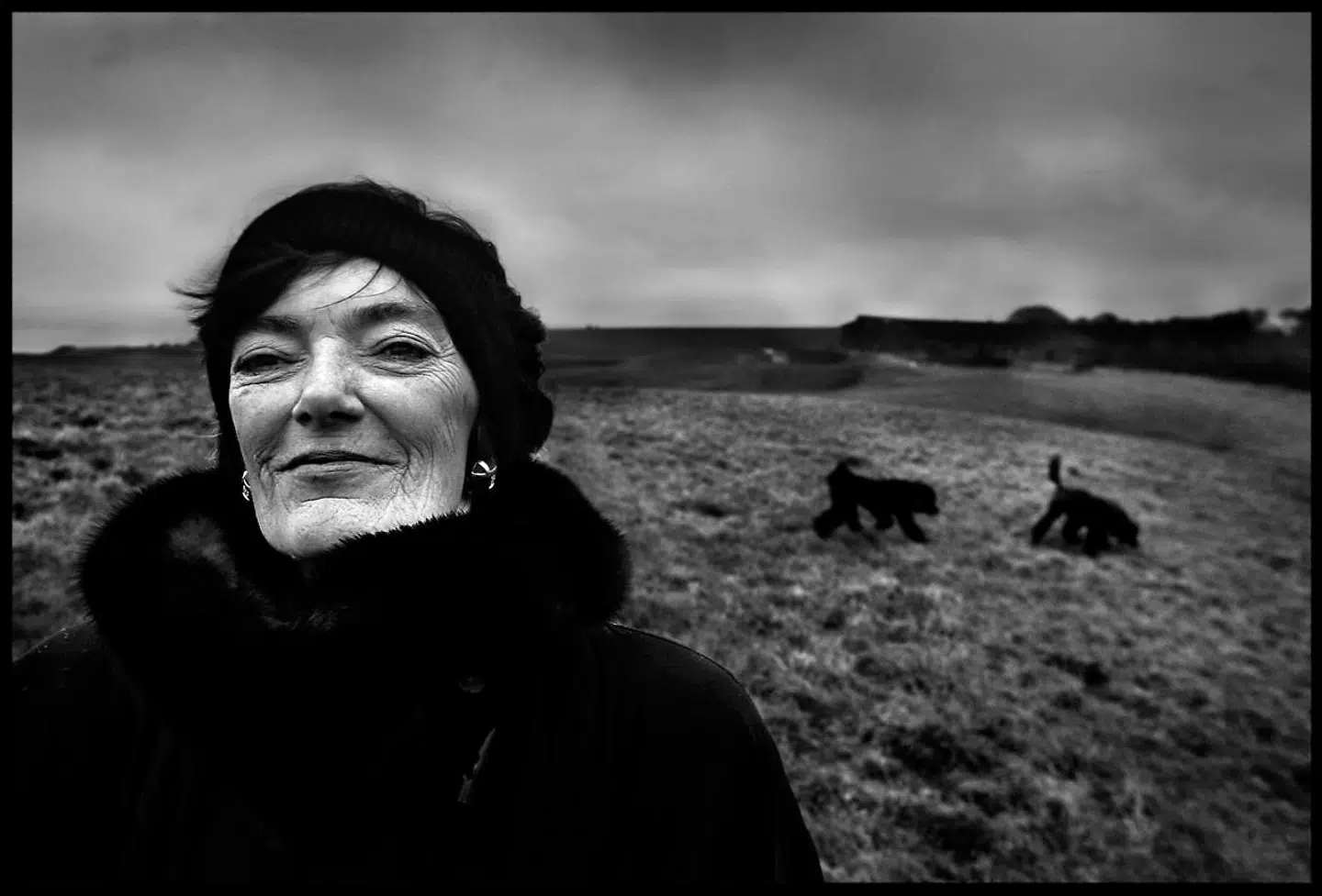 Jane Aamund fortalte altid en historie. Hun levede mere end de fleste. Ved siden af sin eminente hukommelse havde hun en indlevelsesevne i de personer og situationer, der mødte hende.