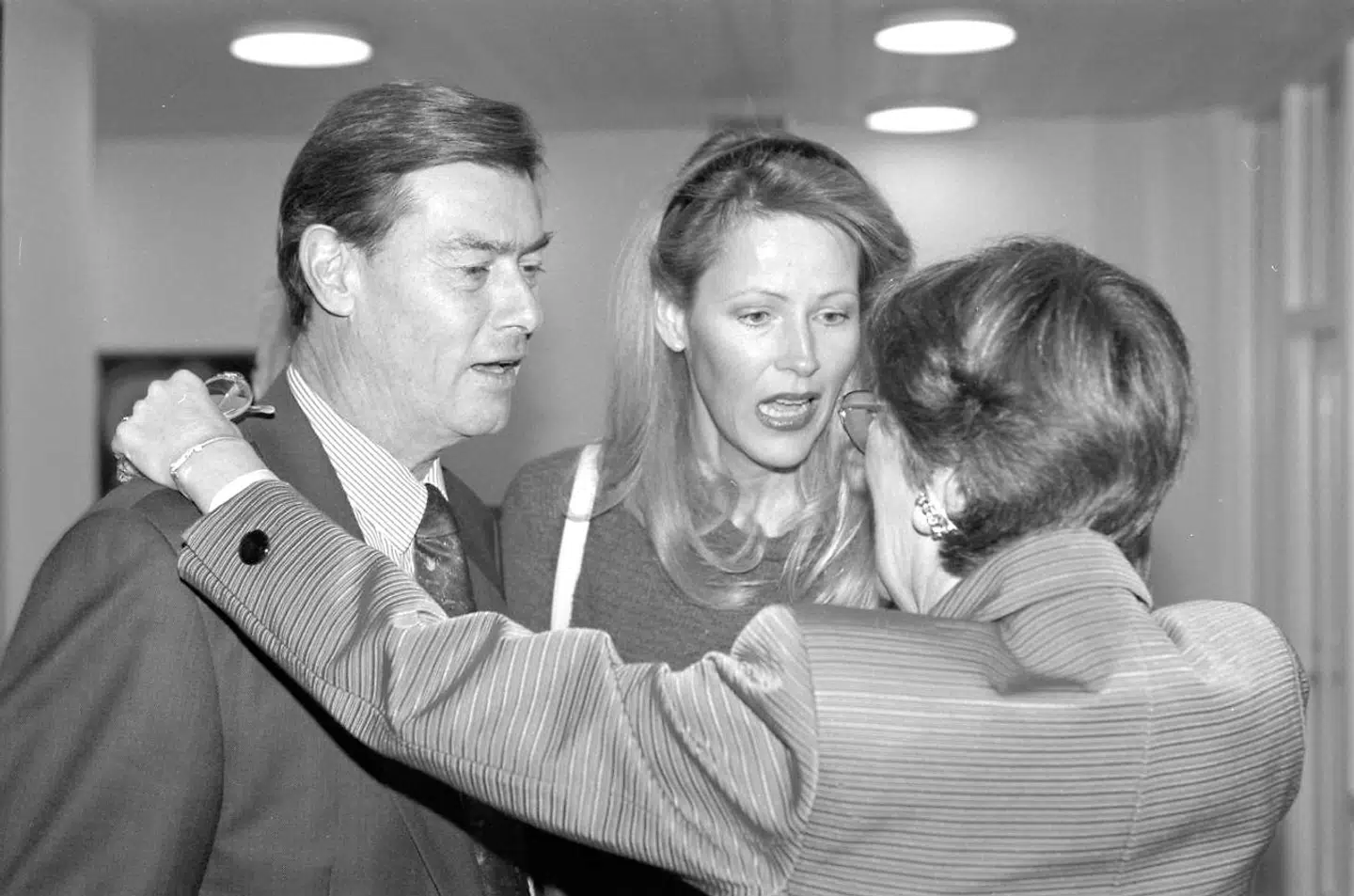 Jane Aamund ses her med sin ene bror, Asger Aamund, og svigerinde, Suzanne Bjerrehus.