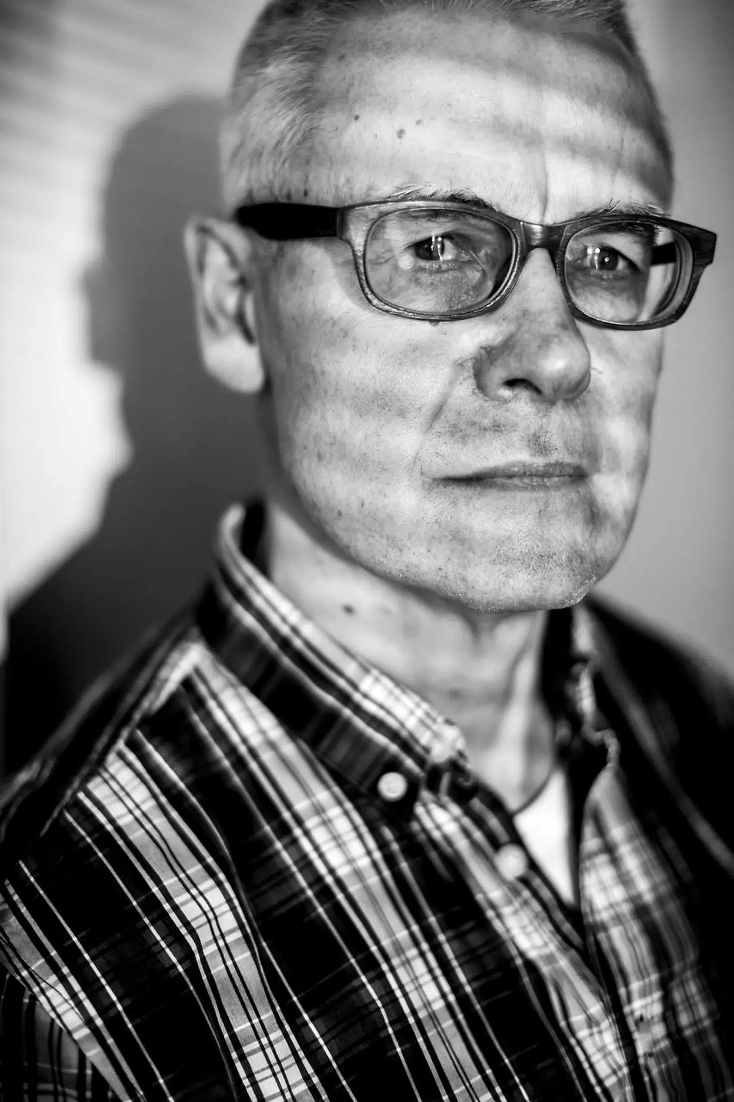 Portræt af Kim Frandsen der er historiker og netop har udgivet en bog om Færingesagaen.