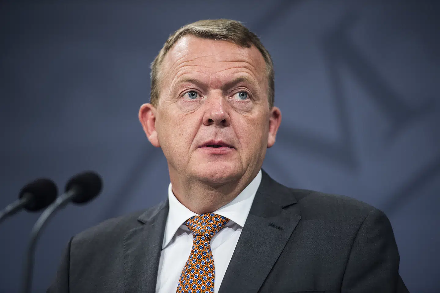 Smykkeloven blev vedtaget i 2016 af et flertal i Folketinget under stor debat. Statsminister Lars Løkke Rasmussen (V) kaldte dengang forslaget for det mest misforståede lovforslag i danmarkshistorien. Lørdag fylder smykkeloven tre år. (Arkivfoto). Òlafur Steinar Gestsson/Ritzau Scanpix