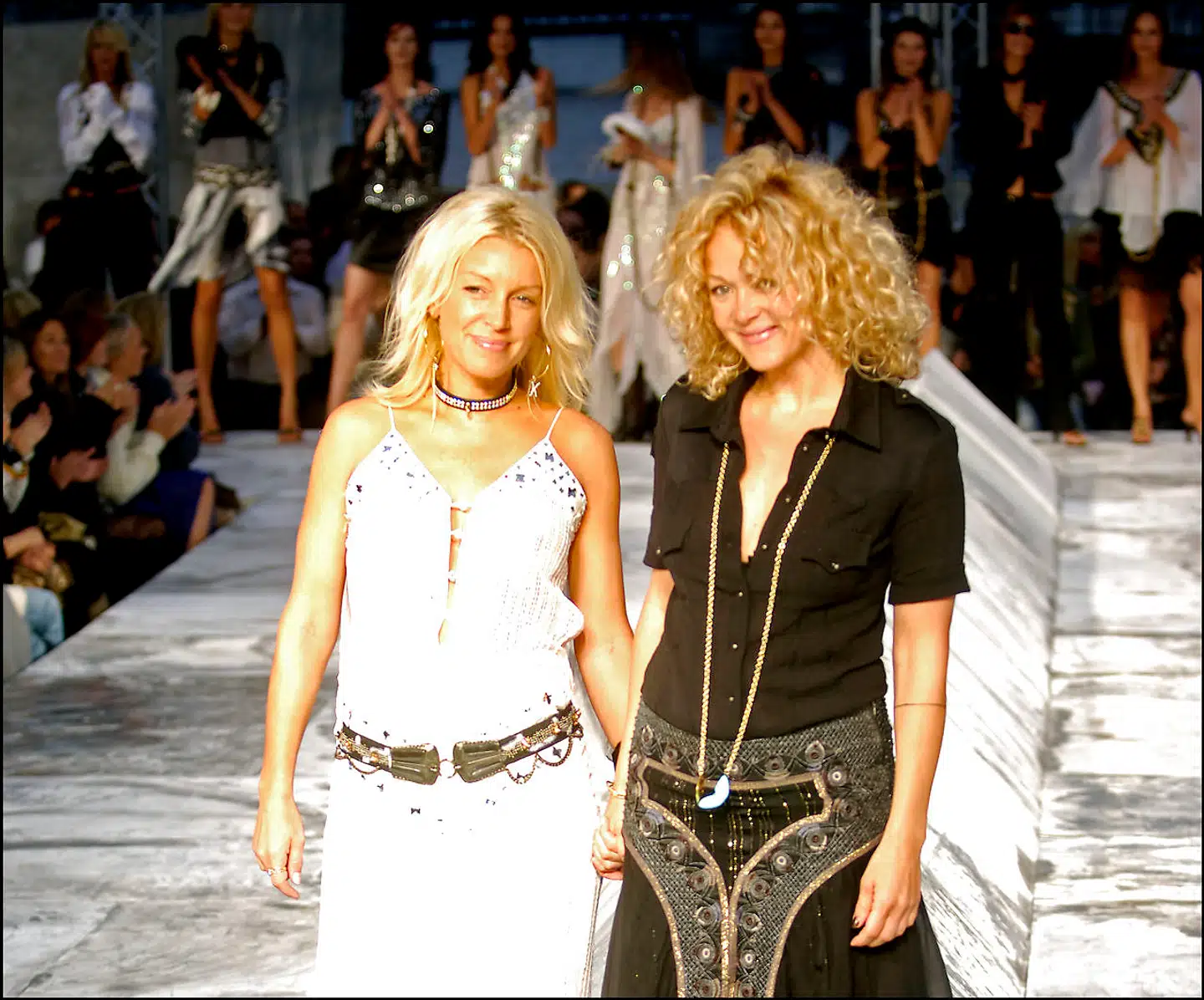 Efter 15 års partnerskab om mærket Munthe plus Simonsen og op- og nedture gik Karen Simonsen (tv) og Naja Munthe i 2009 hver sin vej