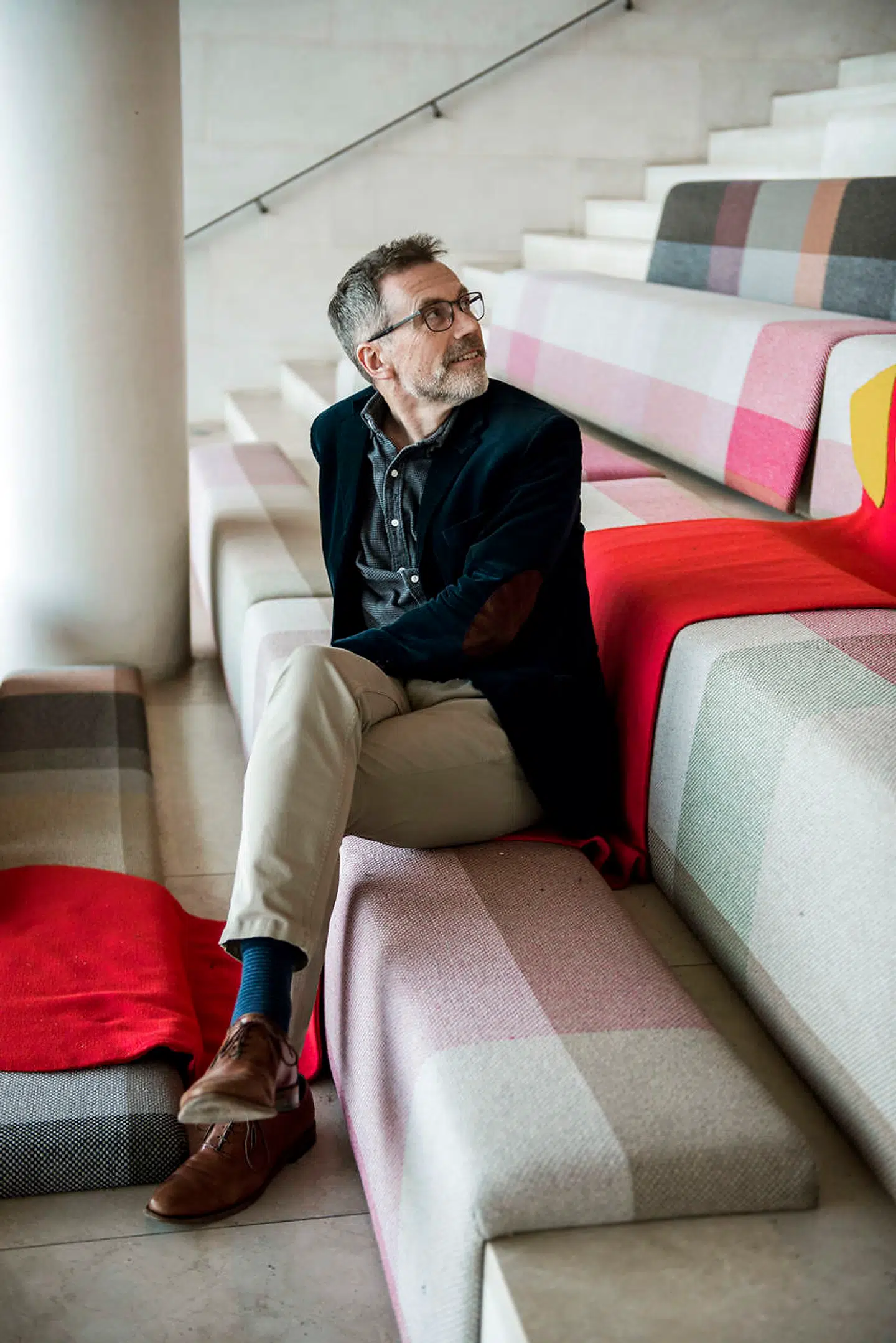 »Når jeg har holdt et oplæg, hvor jeg har fået 10 minutter, men brugt en halv time, tænker jeg altid: Nu har jeg igen talt ørerne af folk,« siger Mikkel Bogh.