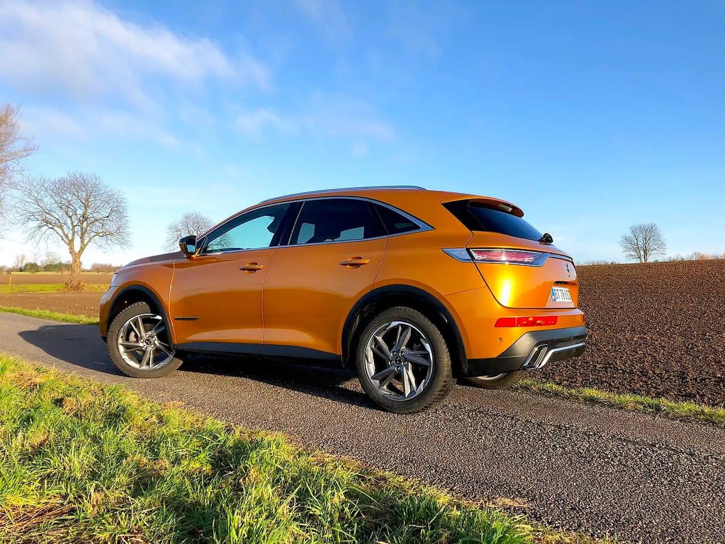 Størrelsesmæssigt lander DS 7 Crossback midt mellem en Audi Q3 og en Audi Q5