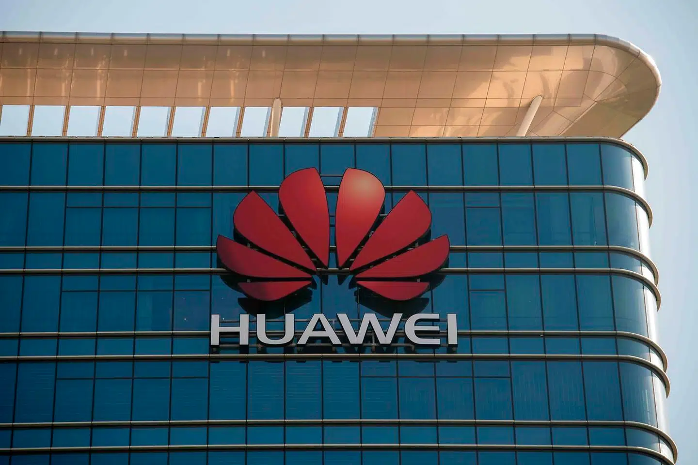 Det kinesiske teleselskab Huawei er lagt på is i USAs telesektor som en national sikkerhedsrisiko. Foto: Nicolas Asfouri/Ritzau Scanpix