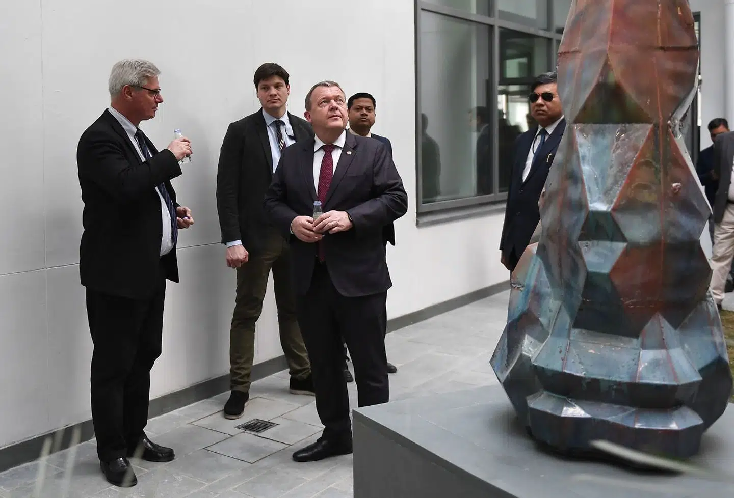 Statsminister Lars Løkke Ramussen indvier den nye danske ambassade i New Delhi den 19. januar 2019. (Photo by Money SHARMA / AFP)