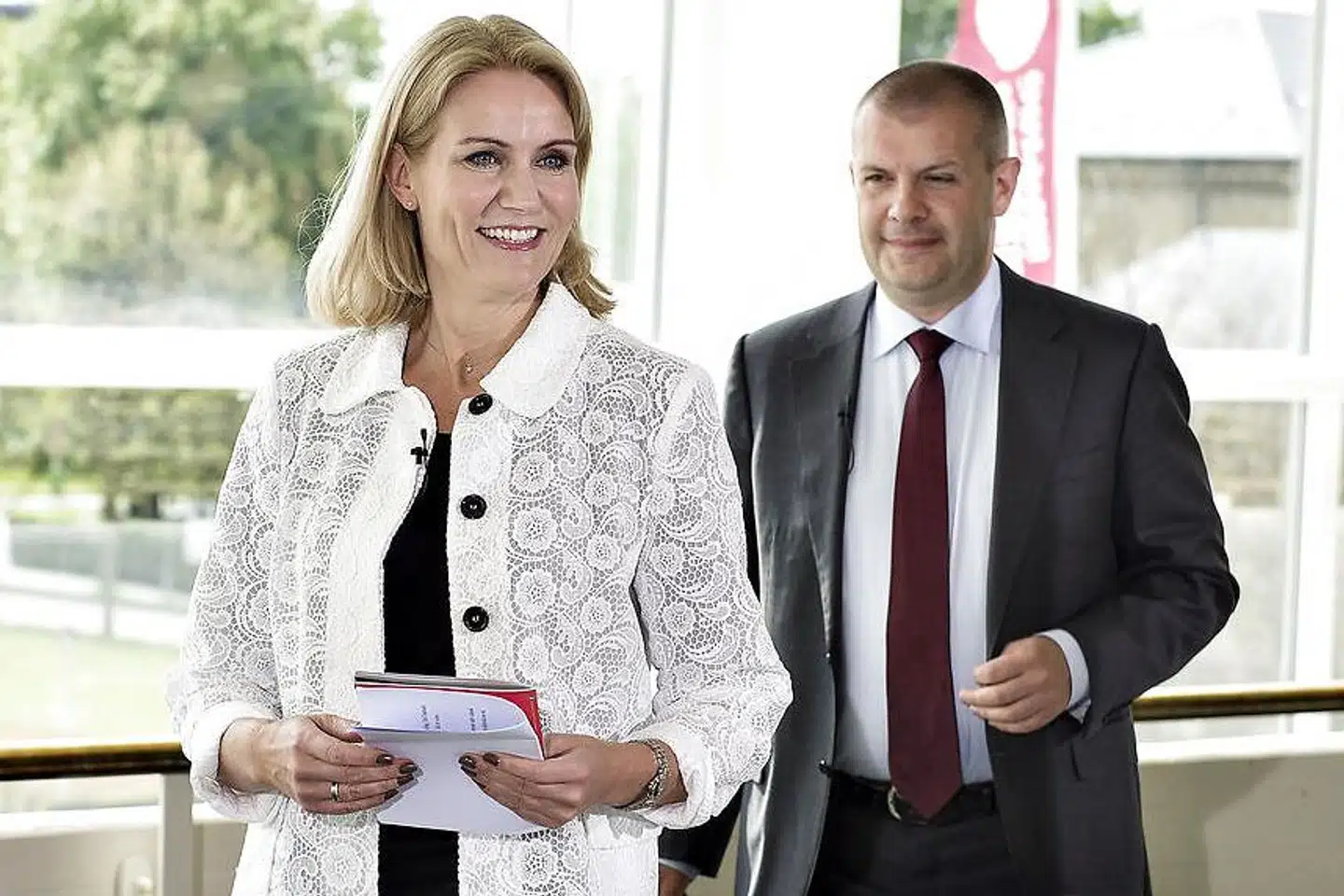»Vi har alle sammen lært meget af de fejl, Helle og Bjarne begik. Bevidstheden om, at Socialdemokratiet aldrig må begå de samme fejl igen, fylder enormt meget i Socialdemokratiets interne liv.«