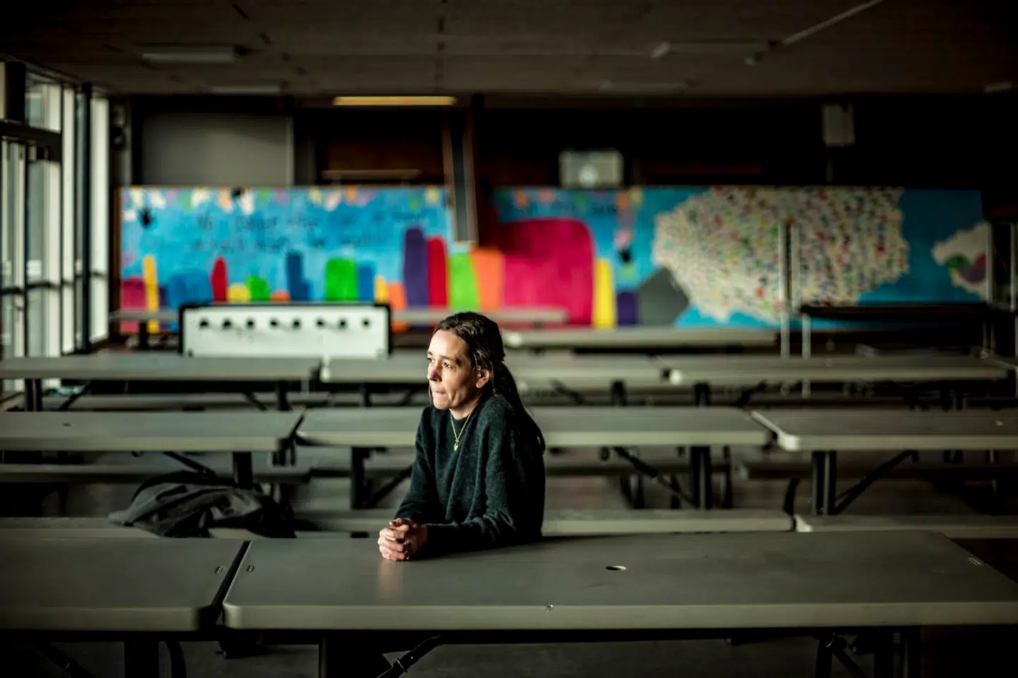 Christina Holm Poulsen, forsker og lektor ved University College Syd, påpeger, at problemet med inklusion opstår, hvis man alene flytter børn med særlige behov ind i en almindelig folkeskole, men ikke arbejder med at gøre dem til en del af fællesskabet. »Det er vigtigt, at børnene oplever at være inddraget og have indflydelse i klassen,« forklarer hun.