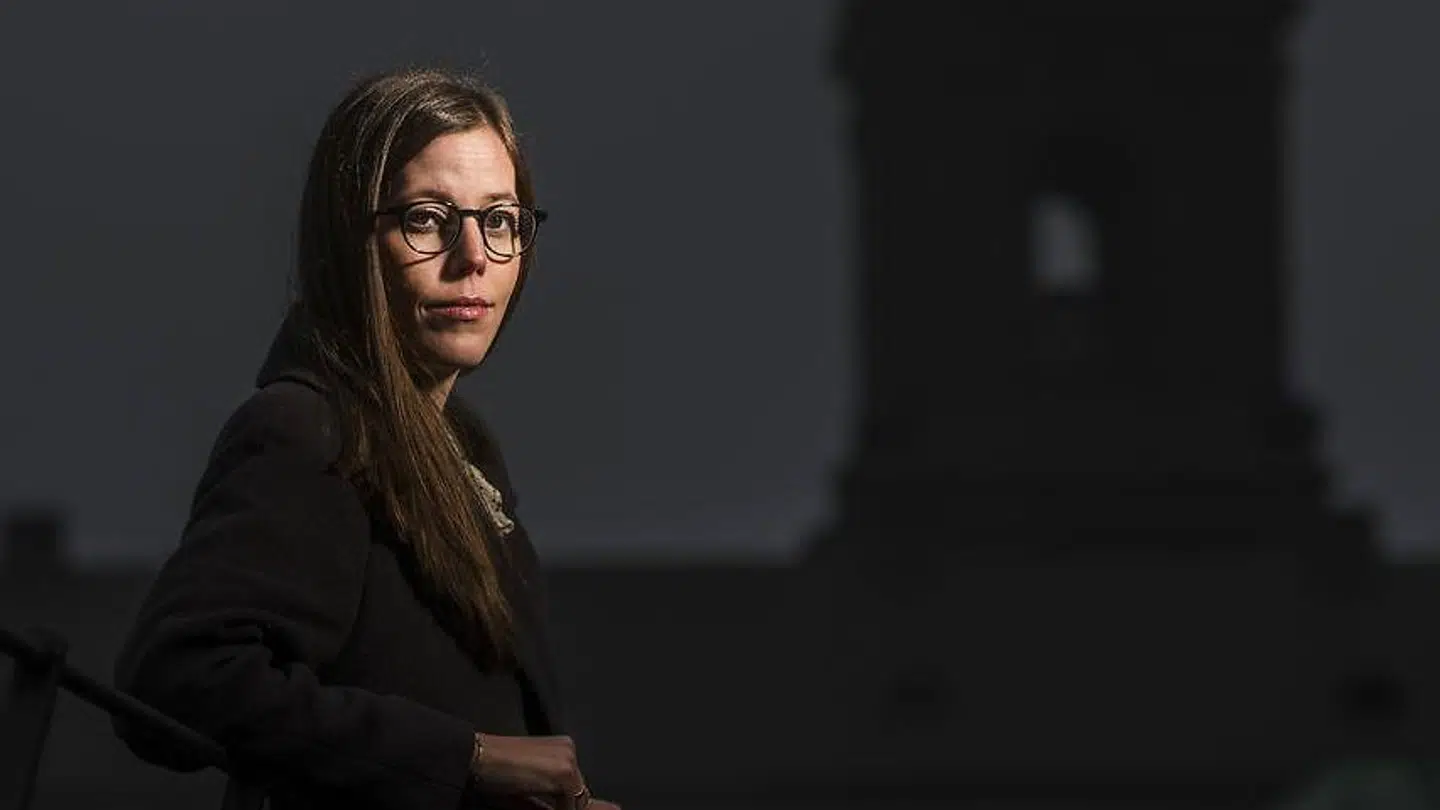 »Hvis man begår så alvorlig personfarlig kriminalitet, mener jeg grundlæggende, at man spiller sig af banen som god og ansvarlig forælder,« siger børne- og socialminister Mai Mercado (K). Hun fremsætter i dag et nyt lovforslag om, at personer, der er dømt for alvorlig personfarlig kriminalitet, som udgangspunkt også kan fratages forældremyndigheden samt retten til samvær med deres børn.