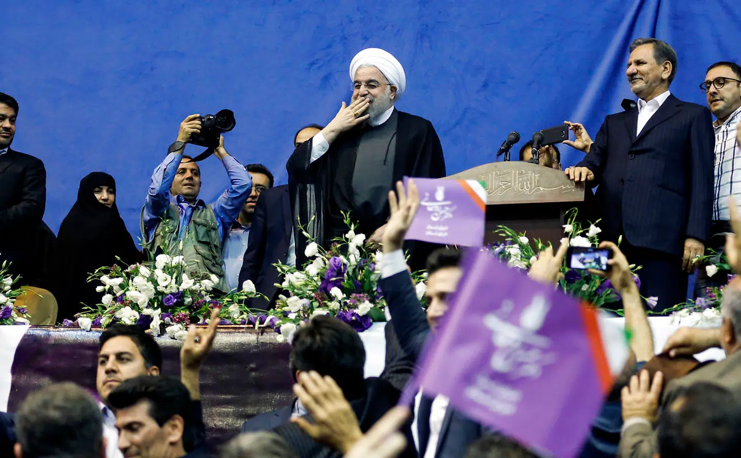 Irans præsident Hassan Rouhani under et valgmøde i 2017. En af hans efterretningstjenester rammes nu af sanktioner fra EUs side. ATTA KENARE / AFP