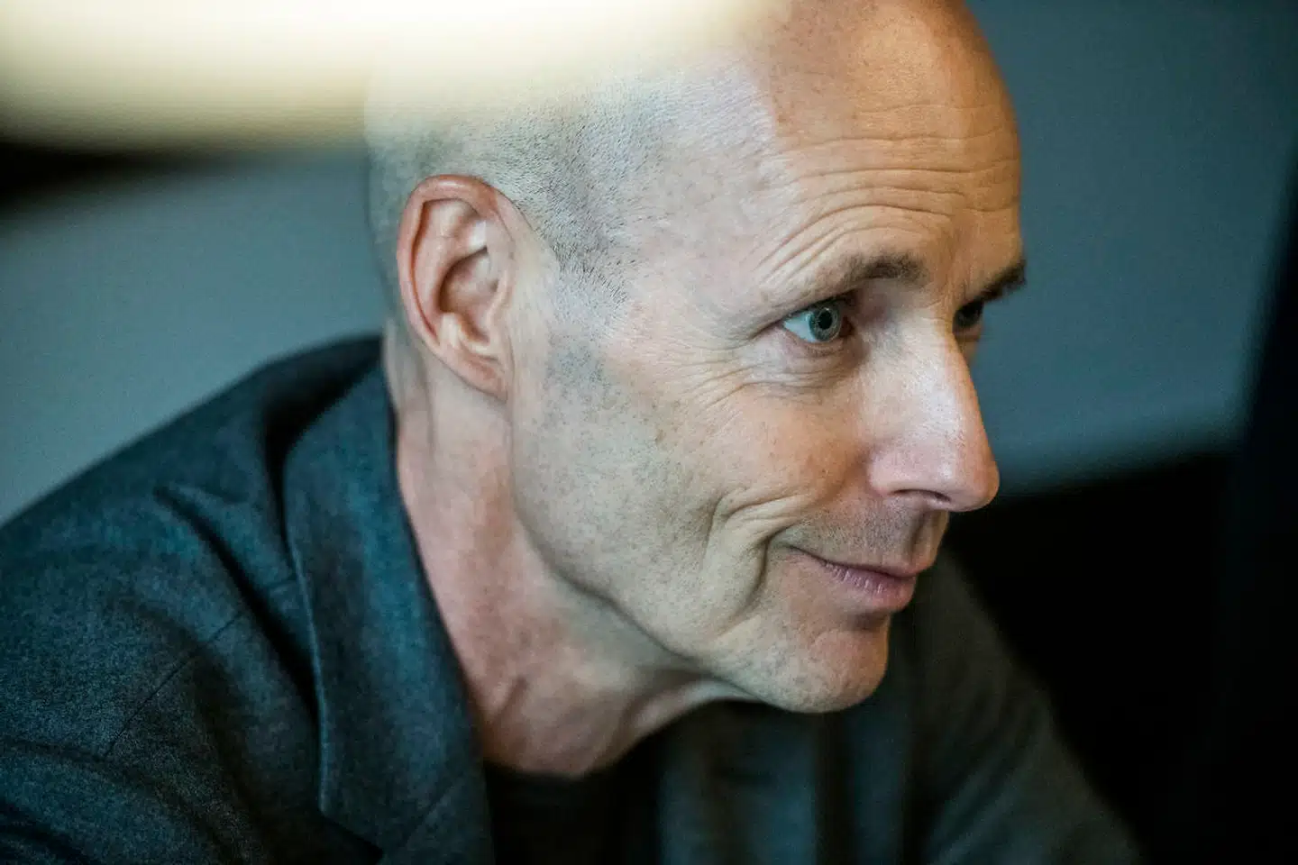 B&Os topchef, Henrik Clausen, forklarer, at ønsket om at komme tættere på kunderne har kostet på bundlinjen. Foto: Asger Ladefoged