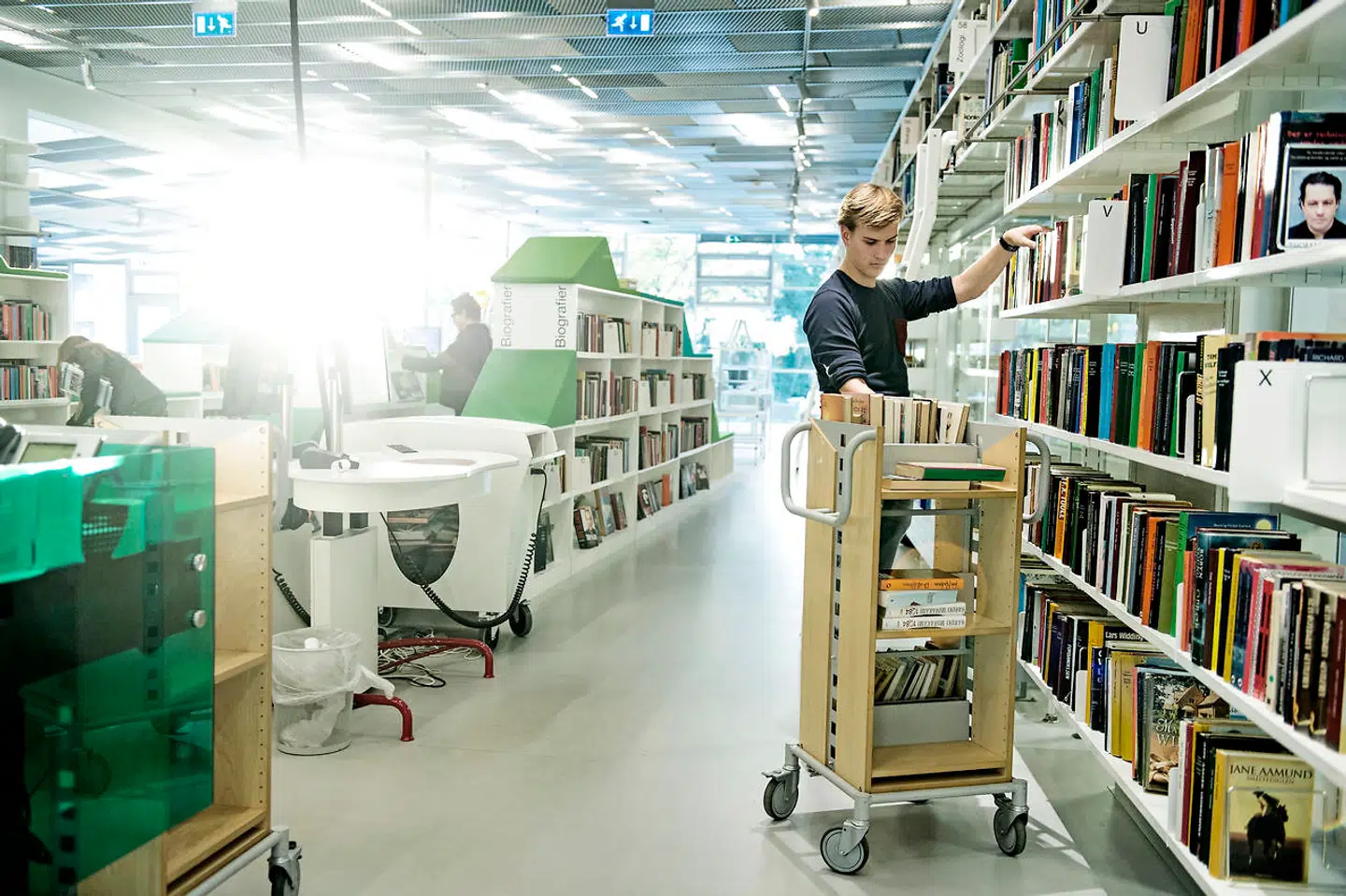 Når bibliotekerne mister personalet, bliver de til bogsamlinger. Og når besparelser begrænser børns adgang, bliver vi et fattigere samfund.