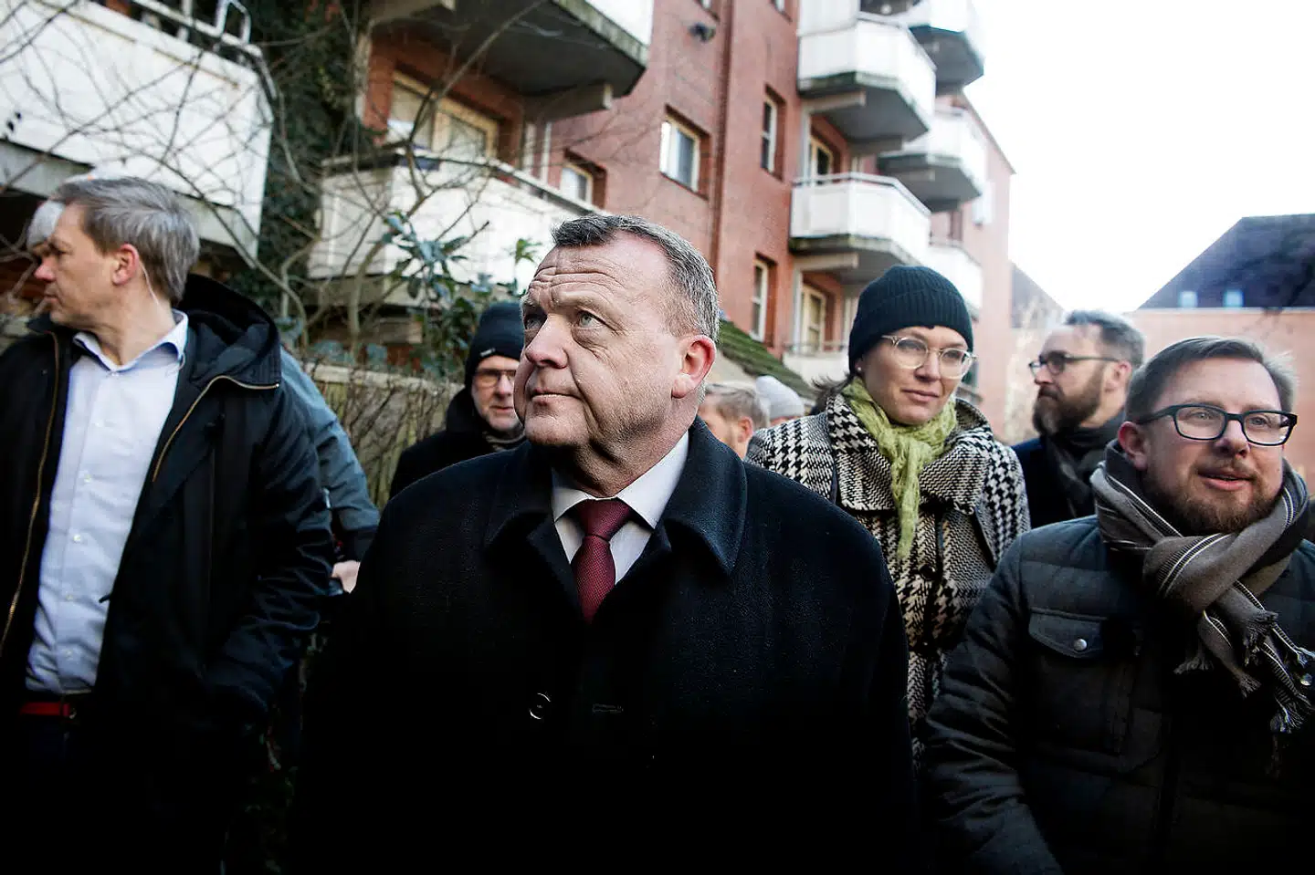 Ingen ghettoer i 2030. Ved pressemødet i Mjølnerparken 1. marts deltog bl.a. statsminister Lars Løkke Rasmusssen, indenrigsminister Simon Emil Ammitzbøl-Bille (th) og undervisningsminister Merete Riisager (midt).