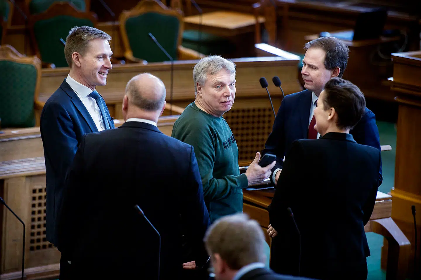 Alternativets leder, Uffe Elbæk, vil hverken pege på Mette Frederiksen eller Lars Løkke som statsminister ved næste valg. Den post er han, hvis nødvendigt, klar til selv at tage.