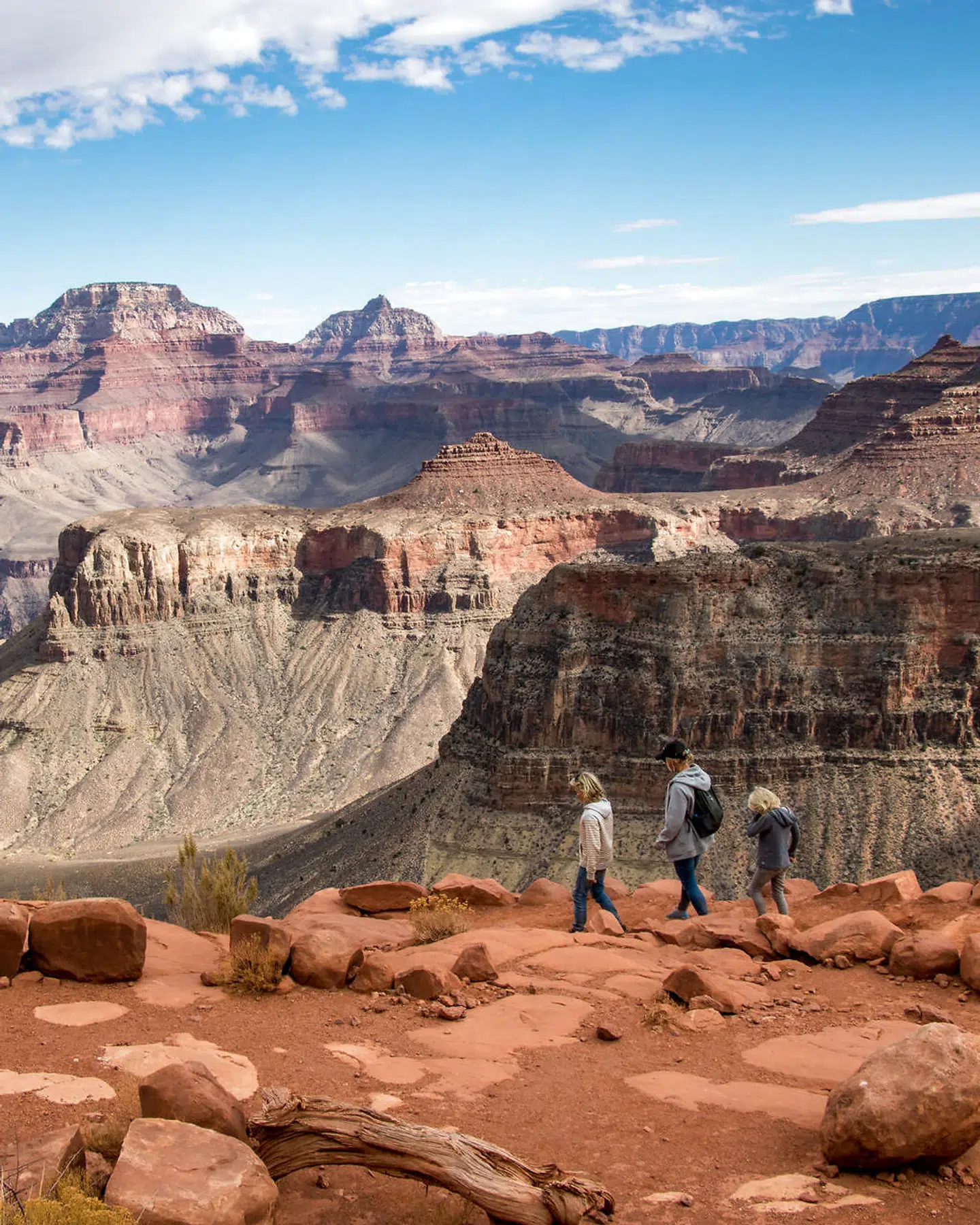 På jordomrejsen var familien i USA, hvor de blandt andet oplevede storslået natur.