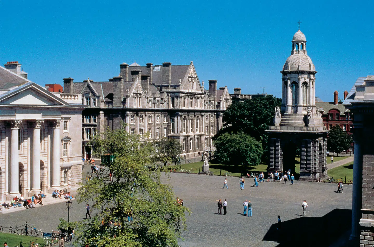 Den historiske campus ved Trinity College.