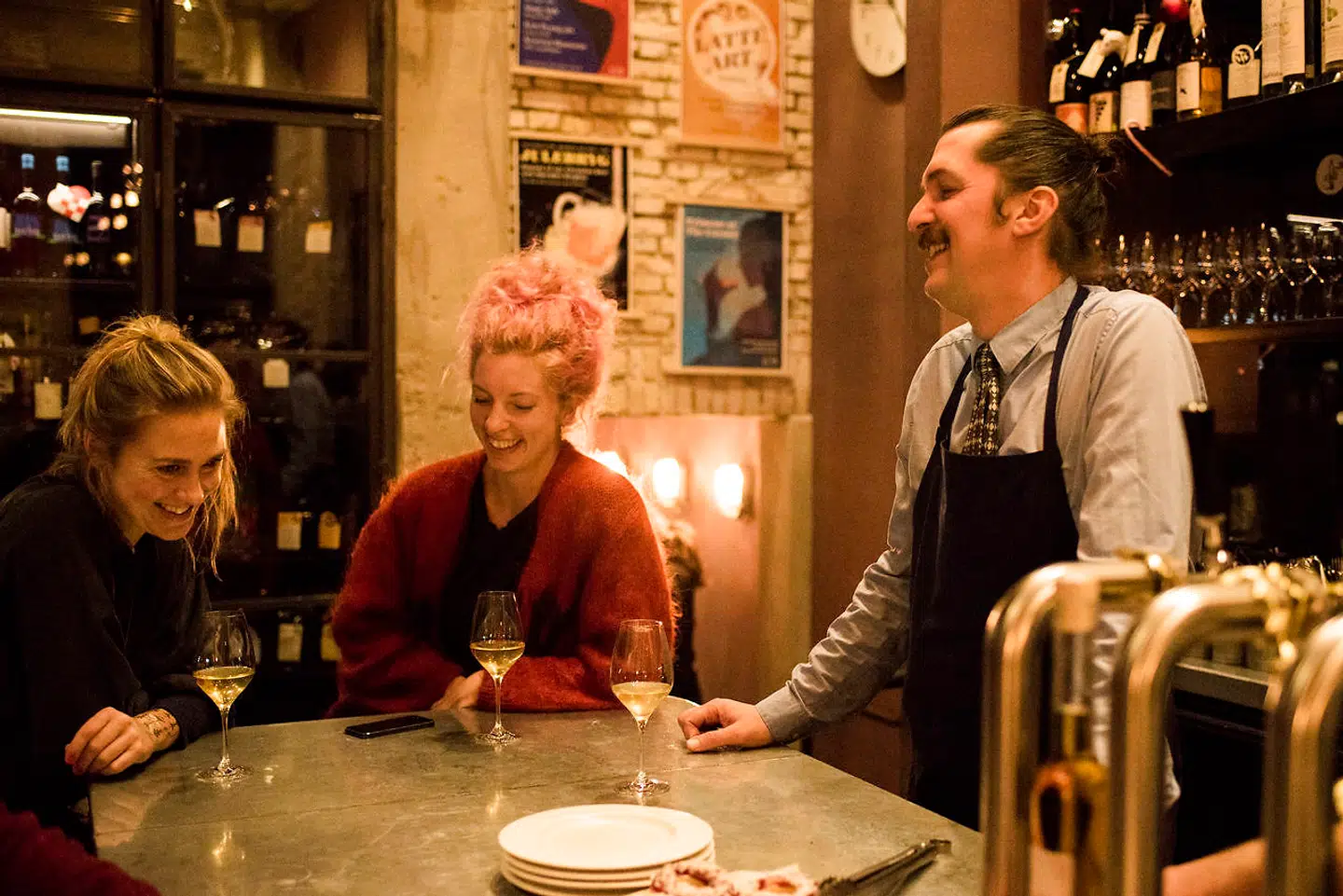 The Corner serverer såvel vin, som øl, cocktails og kaffe.