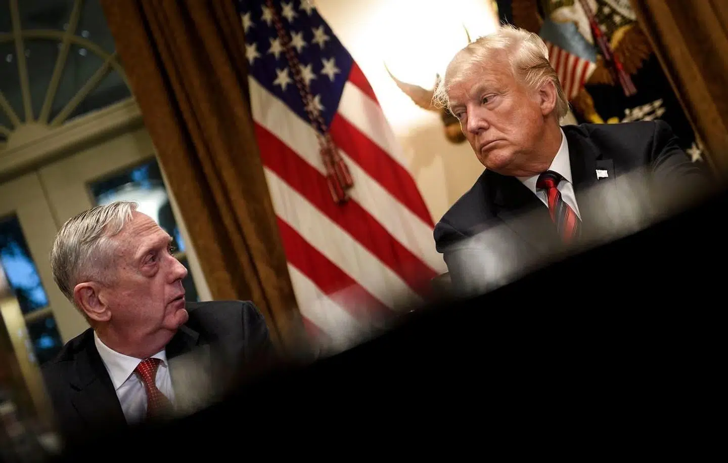 USAs afgående forsvarsminister, James Mattis, har sagt sin stilling op, fordi han ikke kan accepterede Donald Trumps egenrådige beslutning om at trække de amerikanske tropper ud af Syrien.