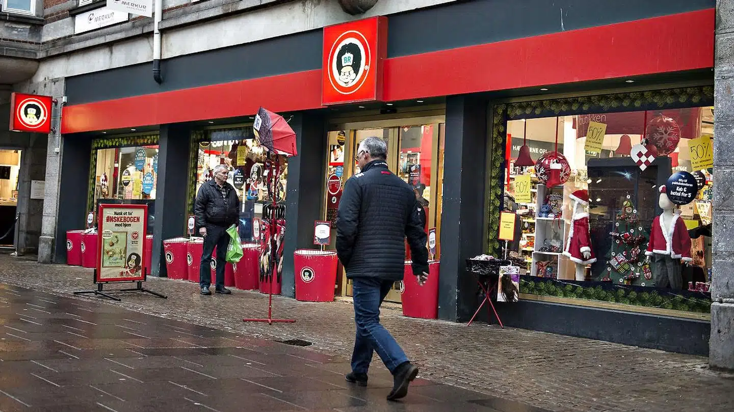 »Det er en meget hektisk periode lige nu,« siger Per Sigvardsson, adm. dirketør i Top-Toy. På billedet ses en BR-butik i Aalborg