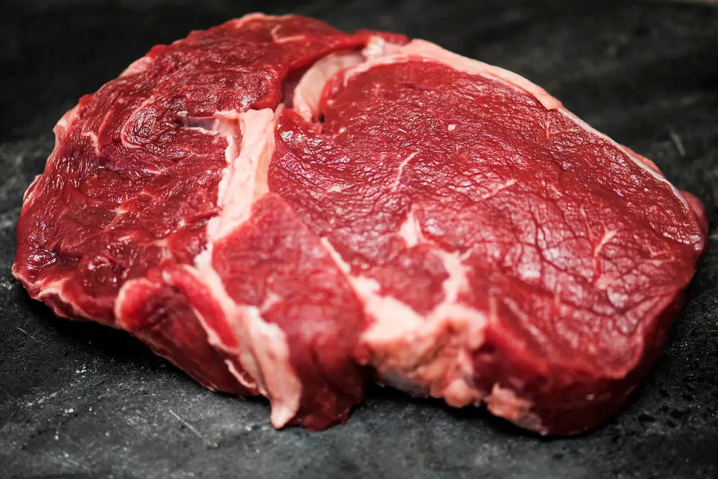 Madanmelderen Martin Kongstad holdt op med med at anmelde oksekød.