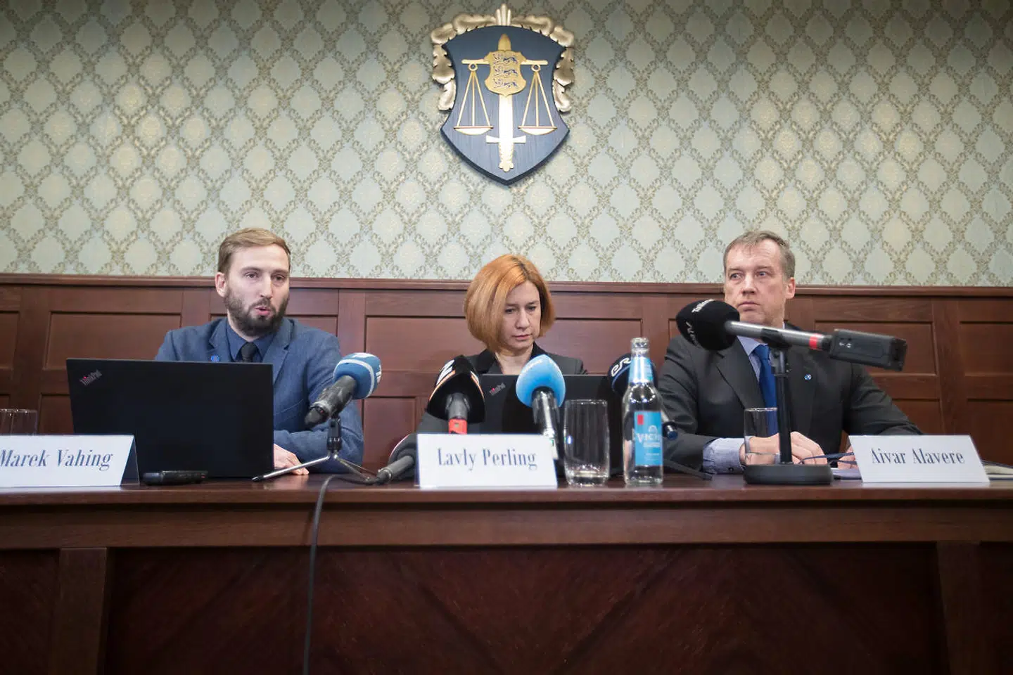 På et pressemøde i Tallinn onsdag oplyste den estiske anklagemyndighed, at ti personer er blevet anholdt i Danske Banks hvidvasksag.