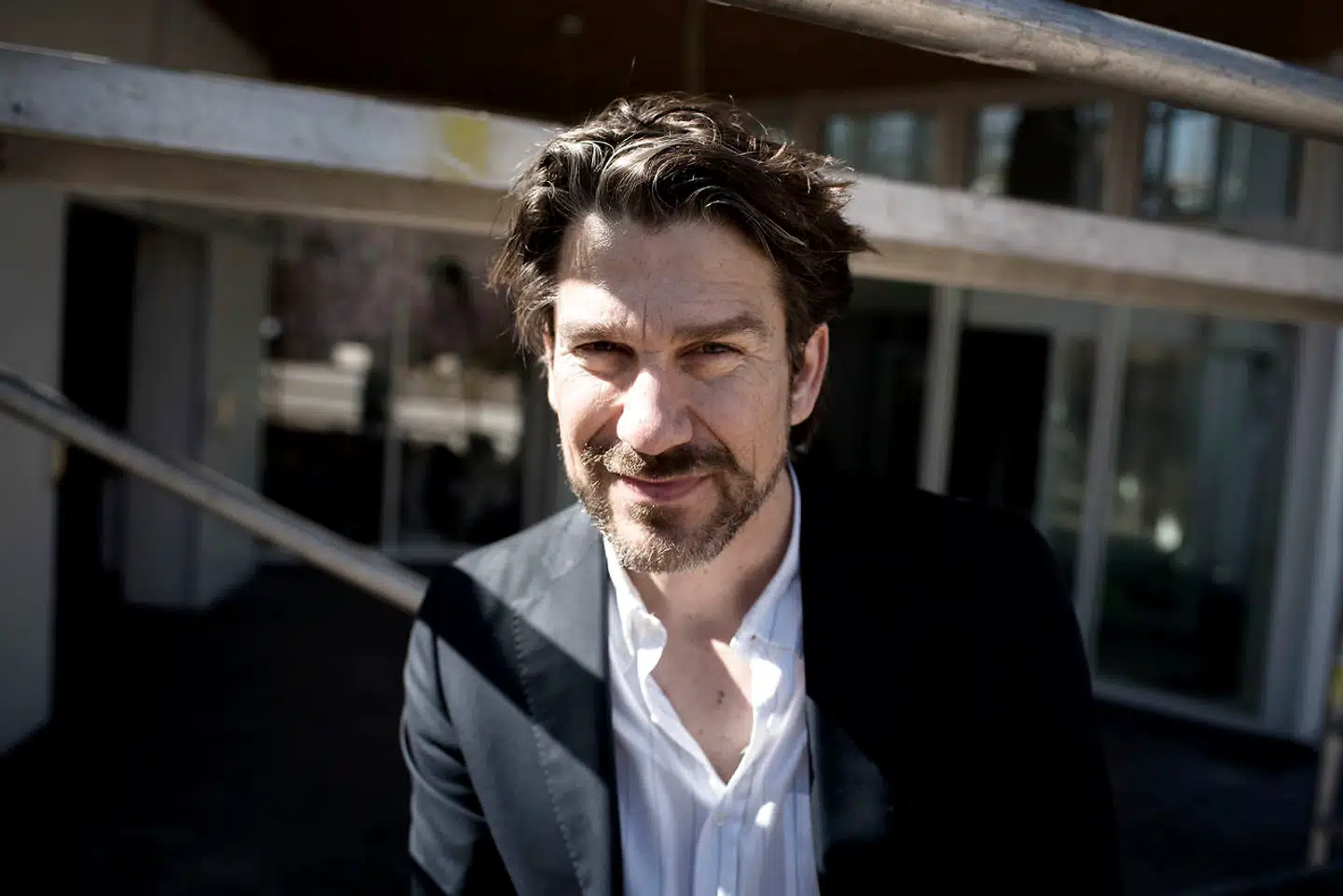 Nikolaj Koppel har ikke fast job i øjeblikket og er desto mere engageret i frivilligt arbejde - blandt andet som formand for organisationen Bryd Tavsheden med fokus på vold i hjemmet. Foto: Malene Anthony Nielsen