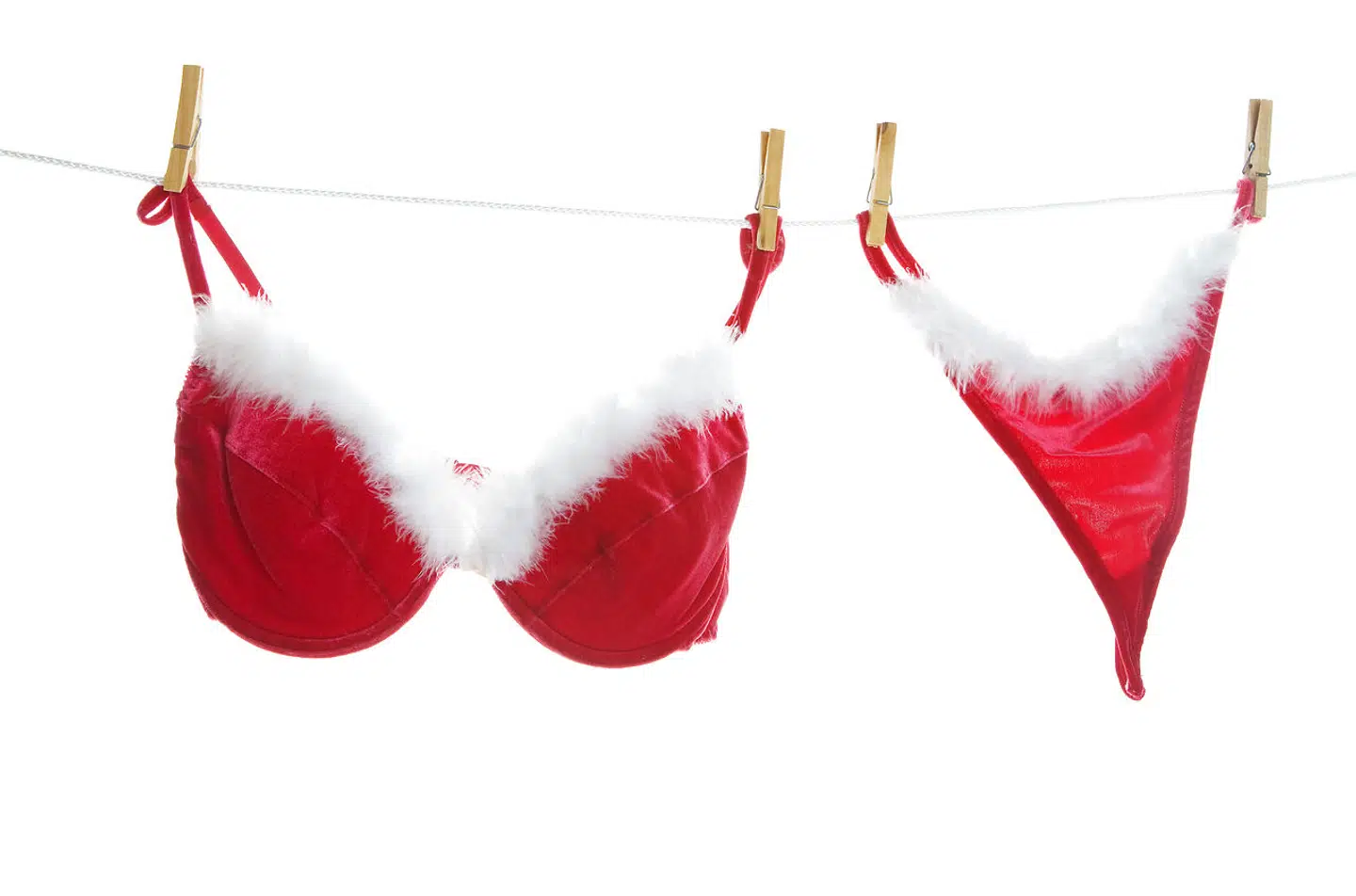 Måske er det et dumt spørgsmål, men hvornår har man det på? For sådan en fed bræmme af plyskant kan ses gennem det meste normale tøj.