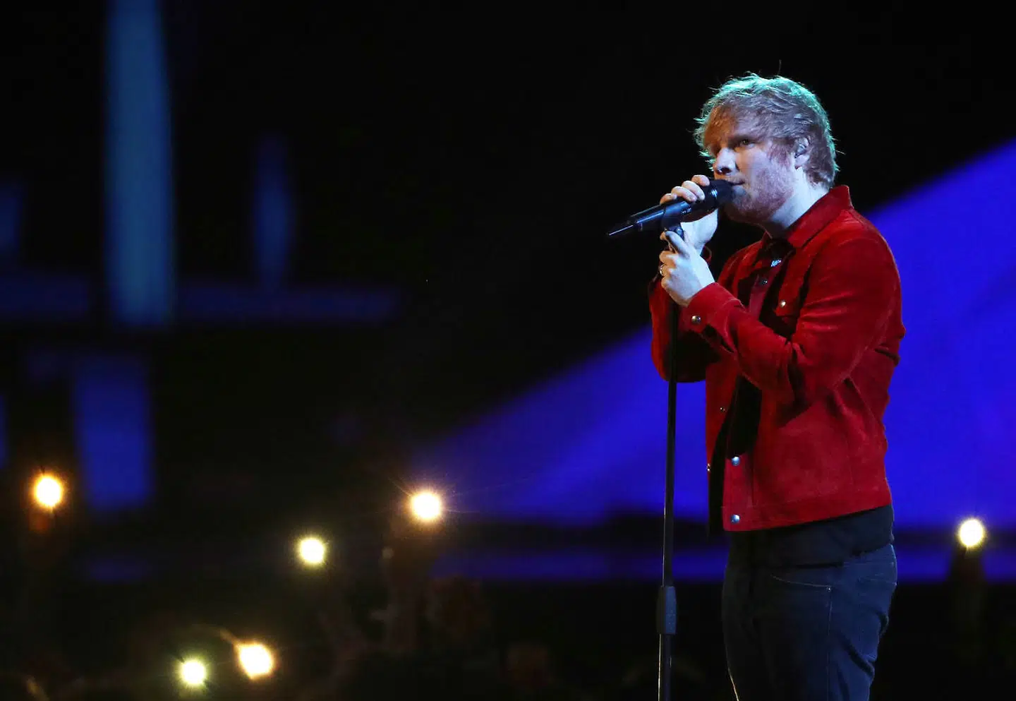 I 2017 skrev Ed Sheeran nummeret »Save Myself« om at kæmpe med misbrug af alkohol og stoffer.