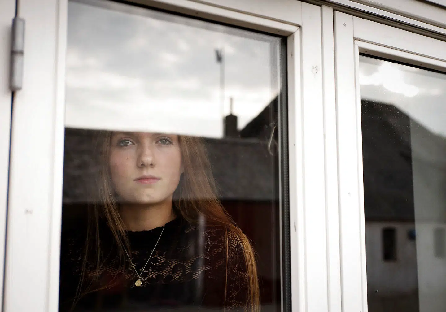 Da sygdomsforløbet var værst, blev Katrine Sejersen mandsopdækket alle døgnets 24 timer. Hendes forældre turde ikke lade hende være alene og slet ikke lade hende spise alene. Katrine gjorde brug af alle tænkelige – og for hendes forældre utænkelige – tricks i forsøget på at slippe for mad.