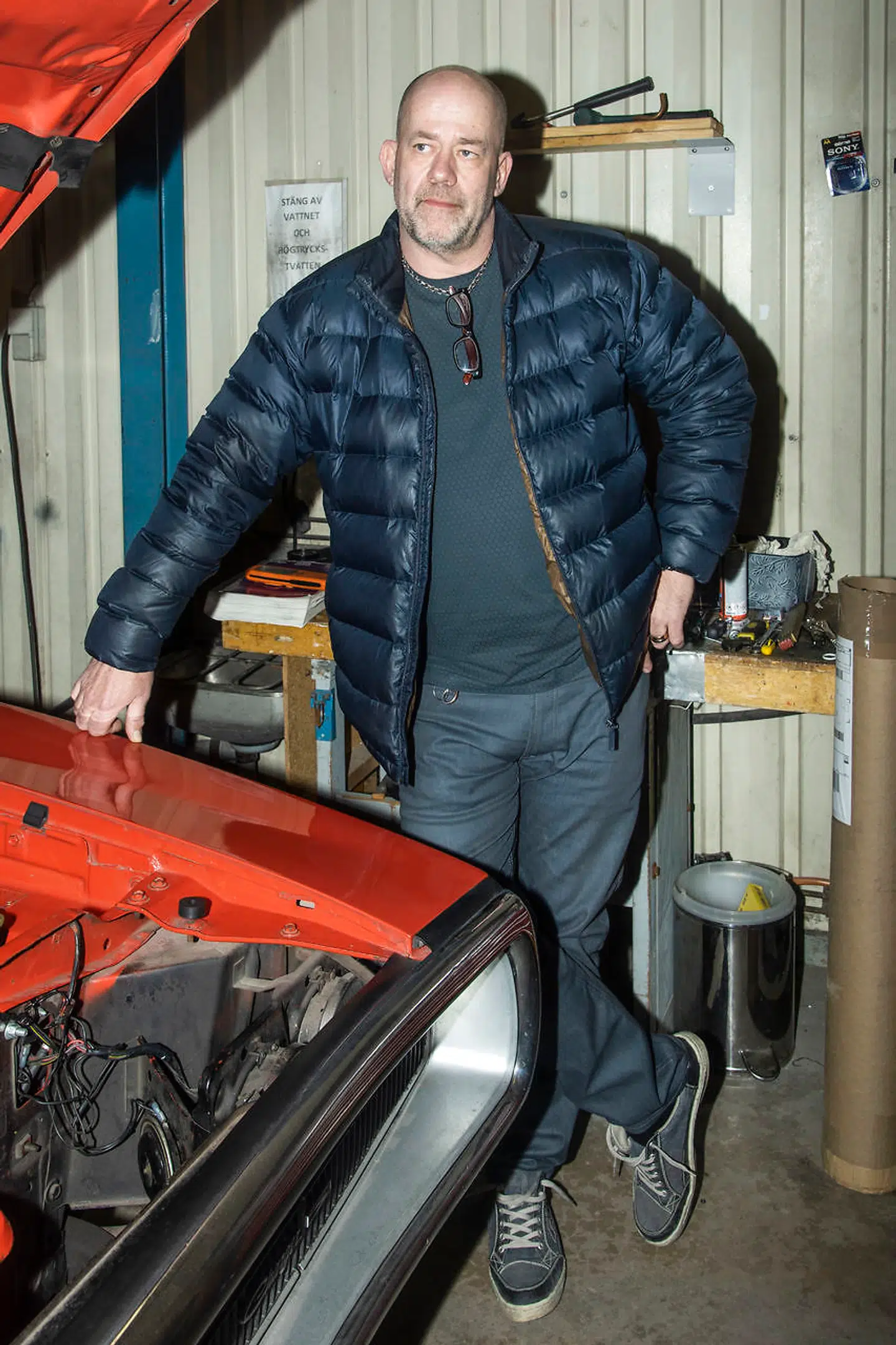 Joakim Olsson nyder at bruge sin fritid på sin amerikaner-veteranbil, en Dodge Charger. Han mener ikke, at hans fagforening har givet ham en gyldig grund til, hvorfor hans værdigrundlag og menneskesyn ikke længere er forenligt med medlemskabet hos transportarbejderforbundet, som han har været medlem af i 28 år.