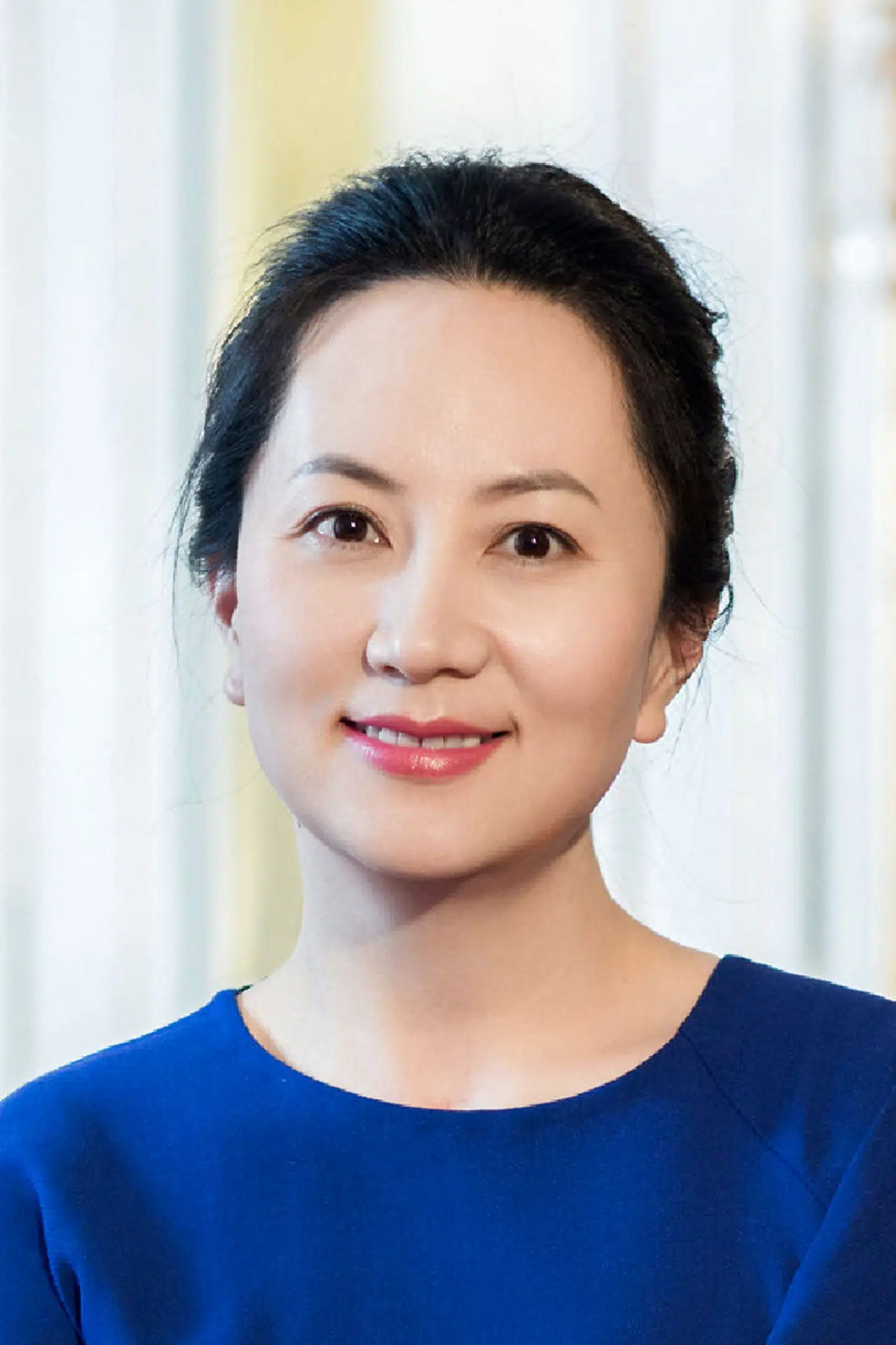 Meng Wanzhou, der er finansdirektør og næstformand i den kinesiske telekoncern Huawei, afviser at det har spillet nogen rolle for hendes karriere, at hun er datter af Huaweis grundlægger, Ren Zhengfei. Hun startede som almindelig sekretær i selskabet, få år efter starten i 1987.