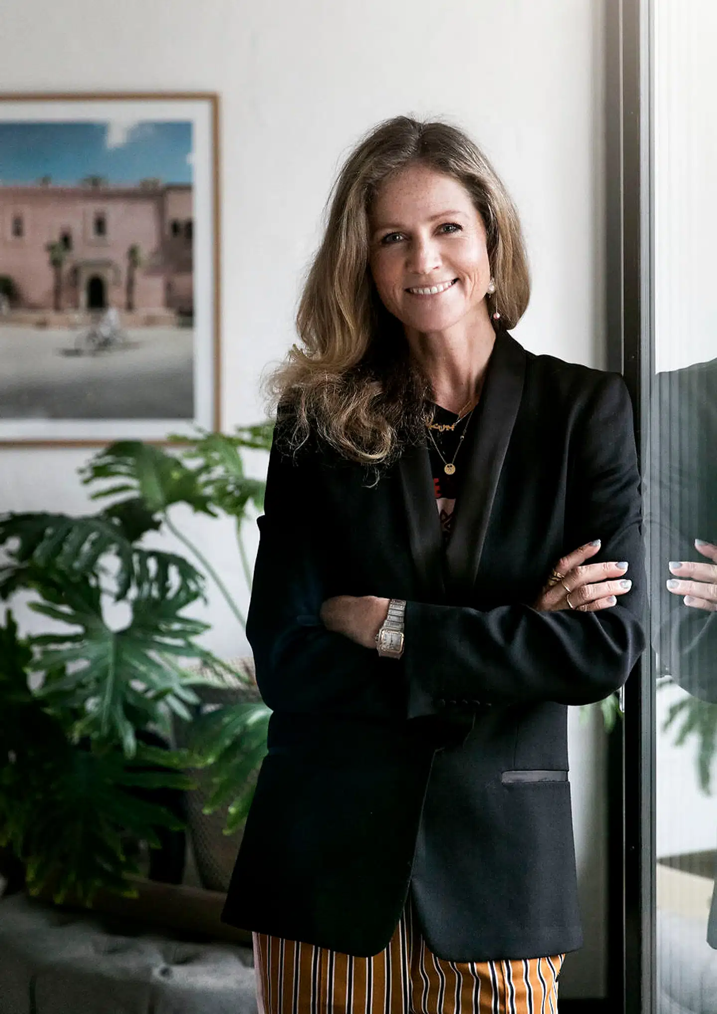 Pernille Møbjerg er partner i TheJewelleryroom.dk, en international platform for smykker. Bor sammen med sin mand og deres to børn på 10 og syv år i et funkishus tegnet af Jørgen Maahr i 1966 nord for København.