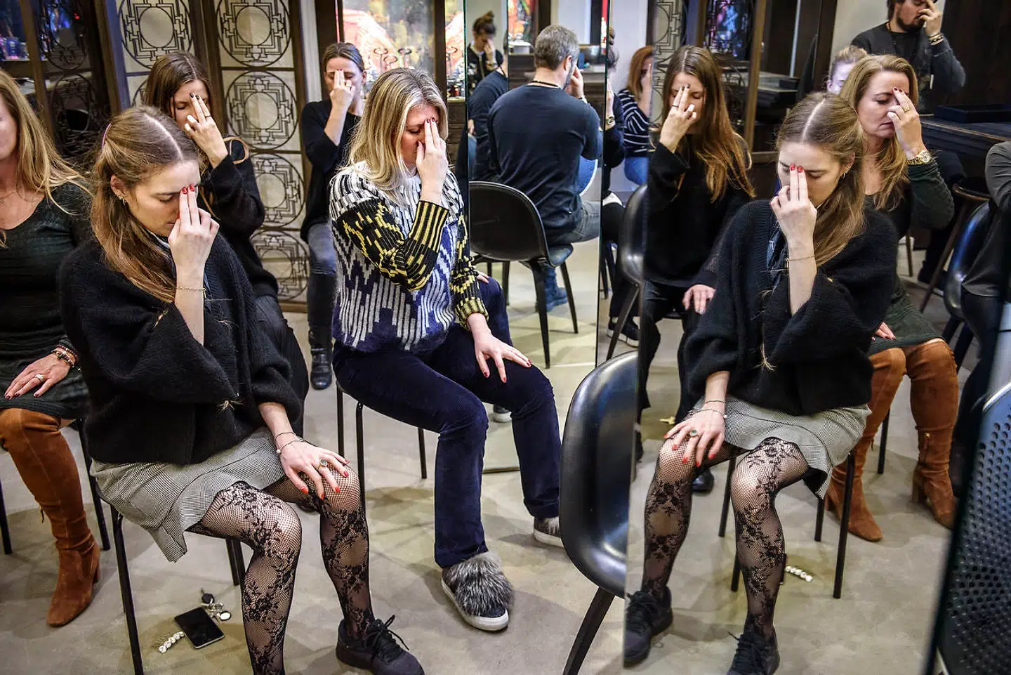 »Det er en meget målrettet og konkret praksis. Vi afholder sessioner på en halv time en til to gange om ugen ude på en given virksomhed, hvor vi arbejder med åndedræt, bevægelse og meditation,« fortæller Marie-Louise Strøyberg, og understreger, at det er den kontinuerlige hjælp fra virksomheden til at fastholde meditationen, der gør at de ansatte holder fast.