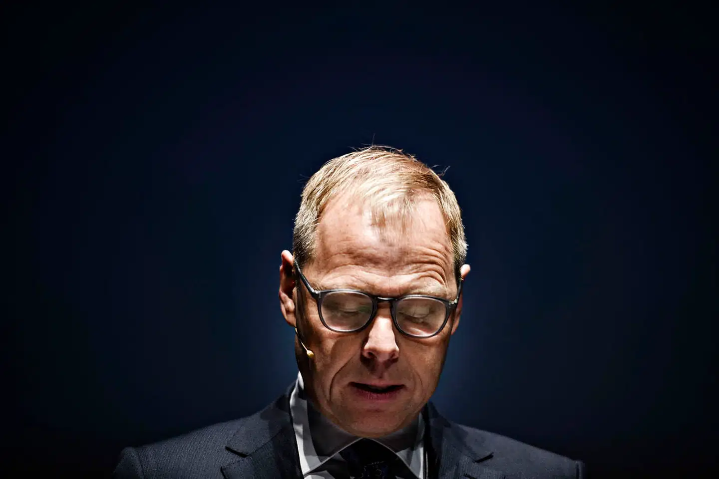 Finans Danmarks formand, koncernchef Michael Rasmussen, holder tale, da Finans Danmark holder årsmøde i Skuespilhuset i København mandag den 3. december 2018.