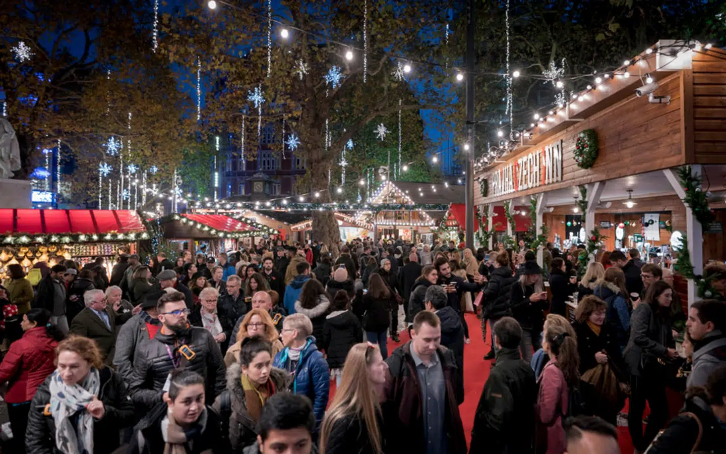 Julemarkedet på Leicester Square er et tilløbsstykke.