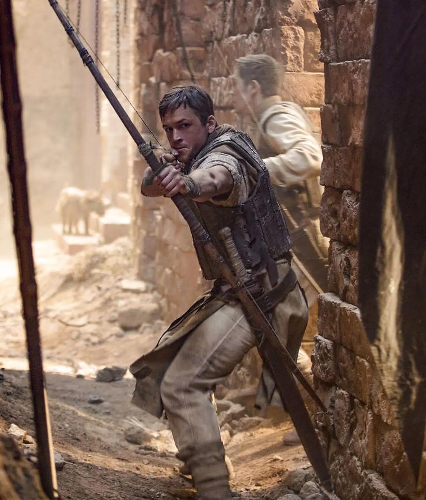 Det nyeste skud på stammen af Robin Hood film er Robin Hood fra i år. Berlingske har anmeldt.