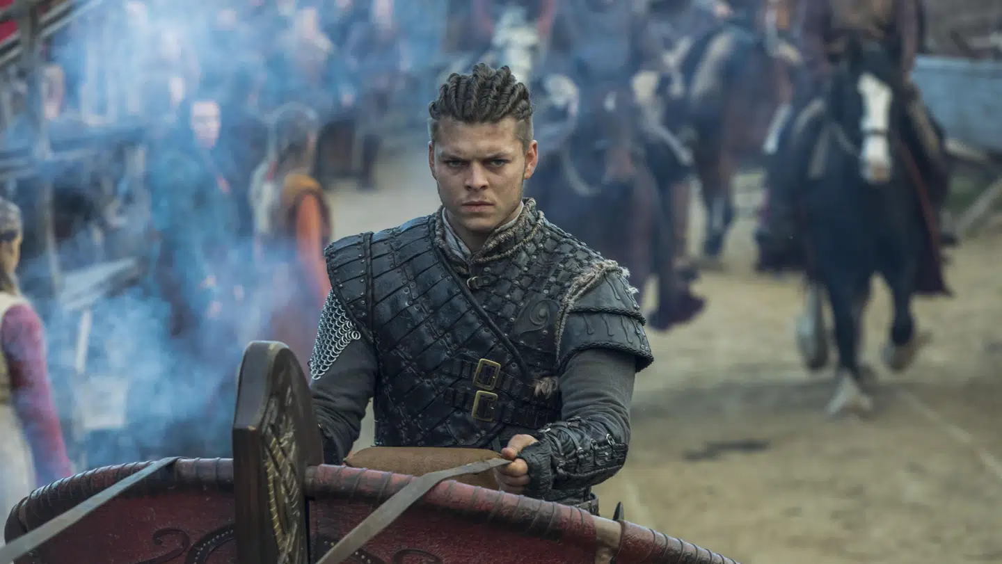 Alex Høgh Andersen dominerer fortsat i rollen som Ivar den Benløse i »Vikings«. Foto: HBO Nordic