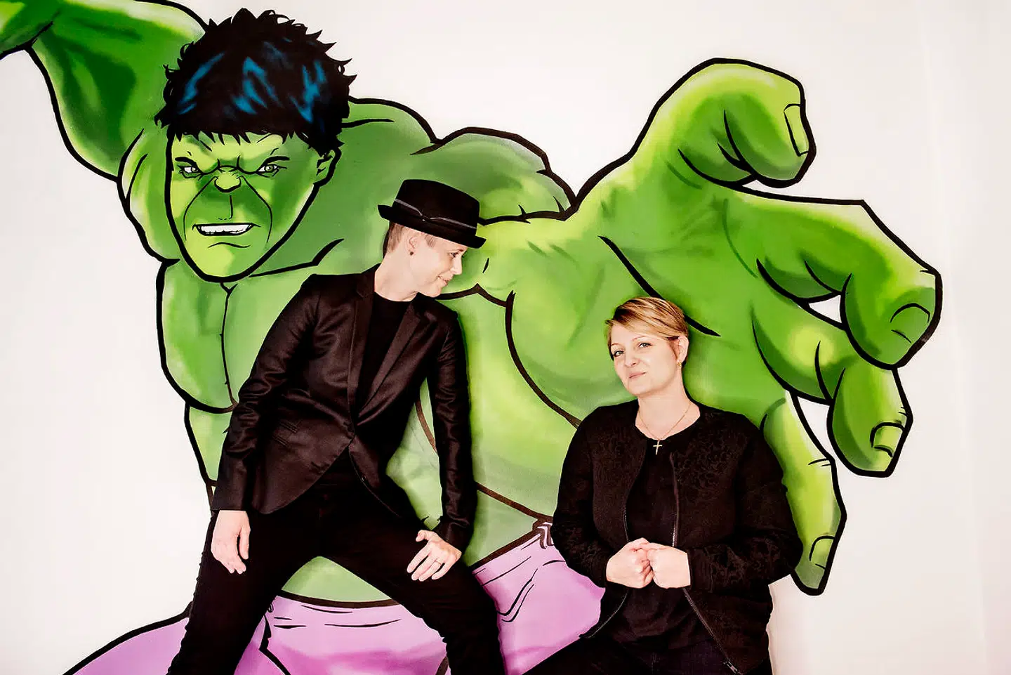 Maria Prohazka og Marie Buus, der står bag virksomheden Levende Streg, vil ikke have, at deres køn bliver sat før deres kompetencer.