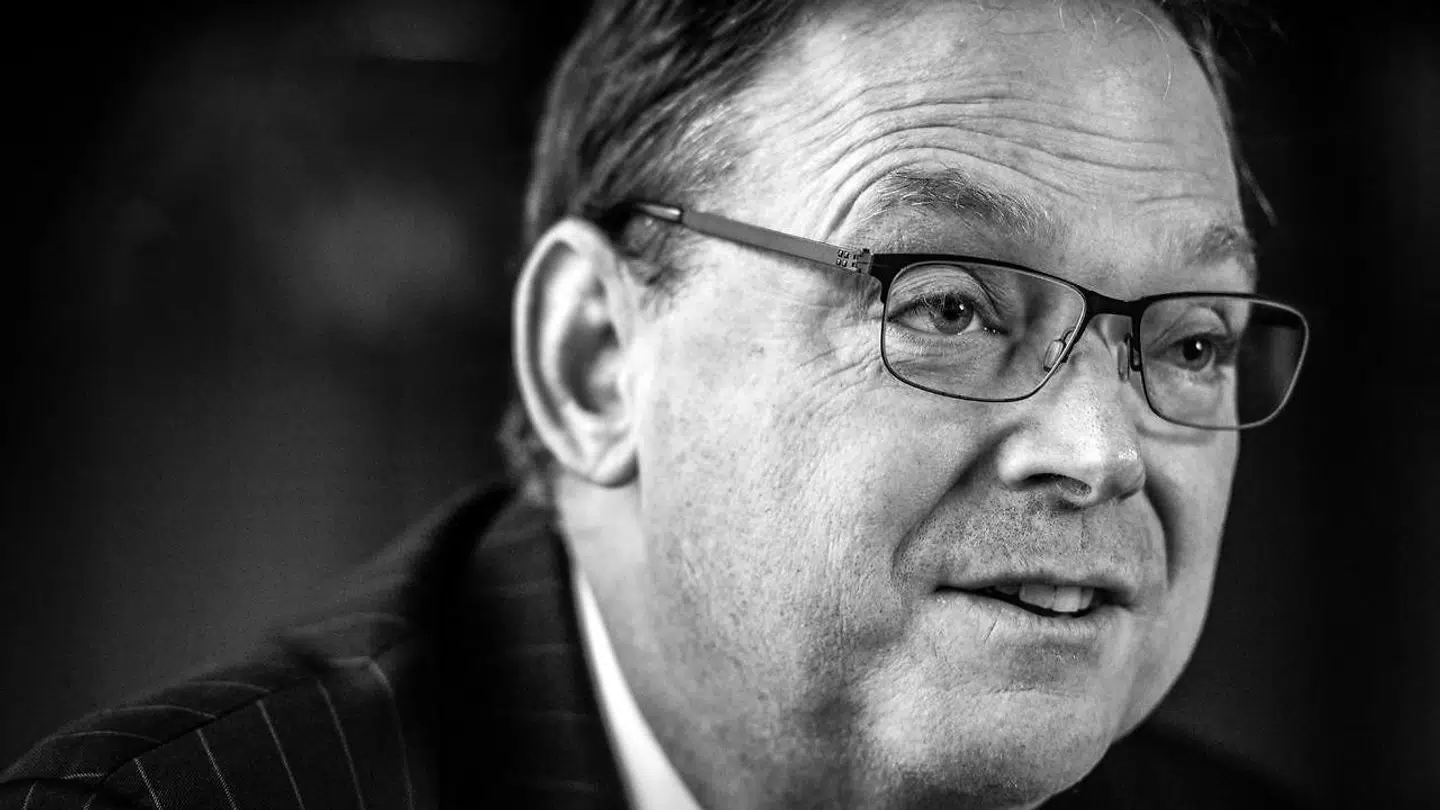 Trumps cheføkonom Kevin Hassett har været på besøg i Danmark, efter at Det Hvide Hus offentliggjorde en omdiskuteret rapport om socialisme.