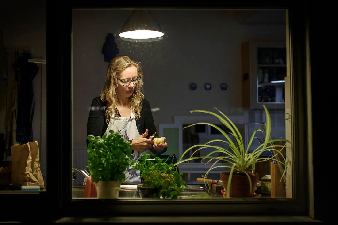 Ivana Friis Wilson regner med at bo i Somerset i mange år endnu af hensyn til sine børn. Hun er separeret for nyligt og siger, at hendes eksmand driller hende med, at hun jo i hvert fald ikke kan blive skilt, før de ved, hvad det betyder i forhold til Brexit: »Men jeg siger til ham, at jeg ikke er afhængig af ham. Jeg skal nok klare mig.«