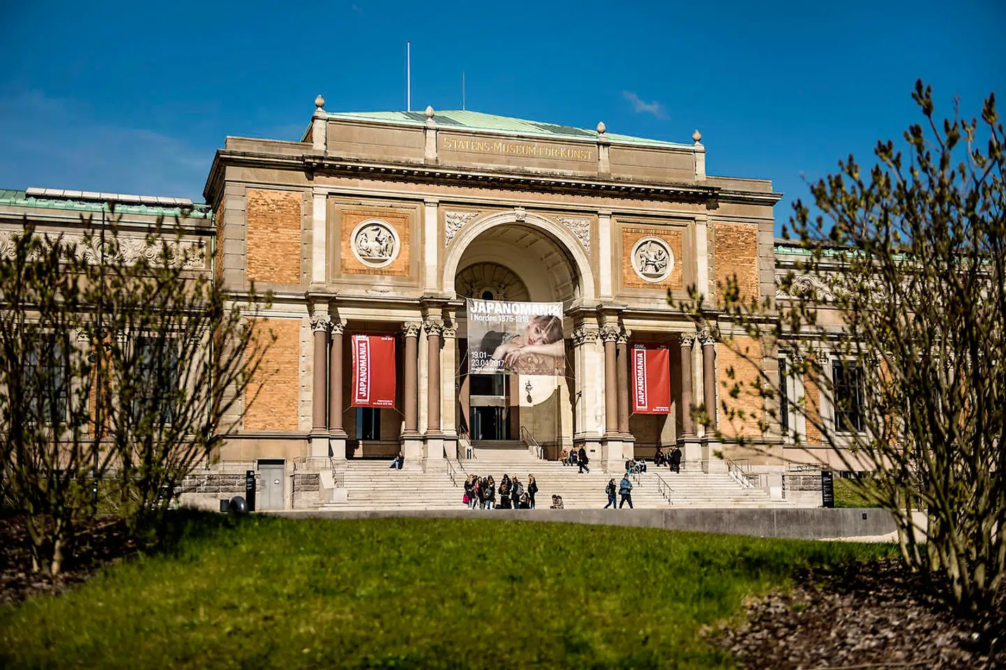 Drop kulturklippekort i Danmark. Det får ikke de unge ikke-brugere af kultur til at bruge kulturinstitutionerne. Hvis unge skal besøge kulturinstitutioner som Statens Museum for Kunst, skal kunsten være relevant. Foto: Thomas Lekfeldt