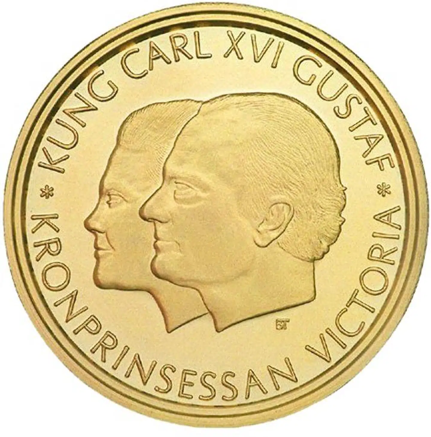 De nye svenske mønter med både kong Carl Gustaf og kronprinsesse Victorias portrætter.