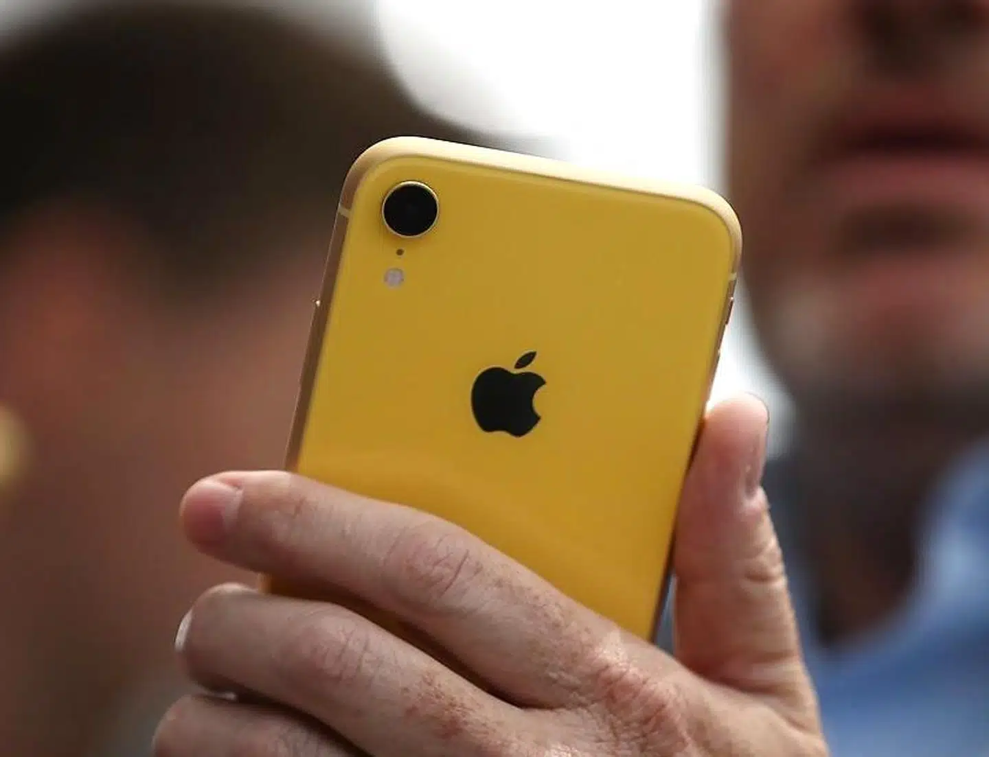 Salget af den nye XR-iPhone skuffer ifølge The Wall Street Journal.